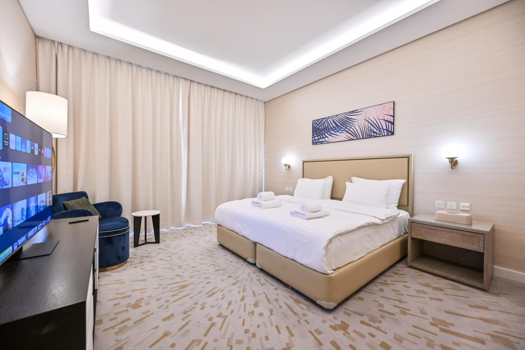 Stylish 1-br Retreat With Sweeping Views In Palm Tower * Dubai