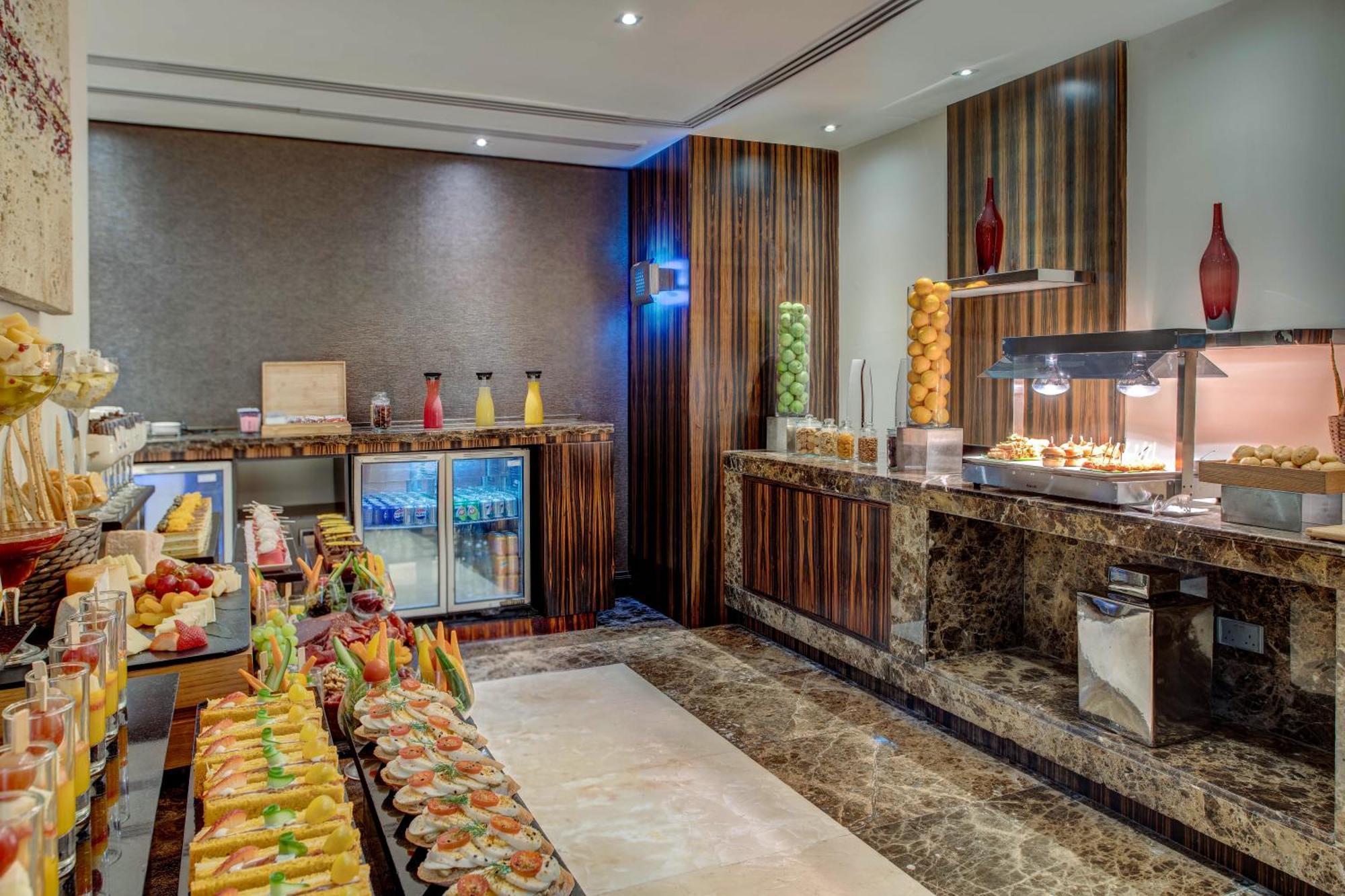 Media Rotana Hotell