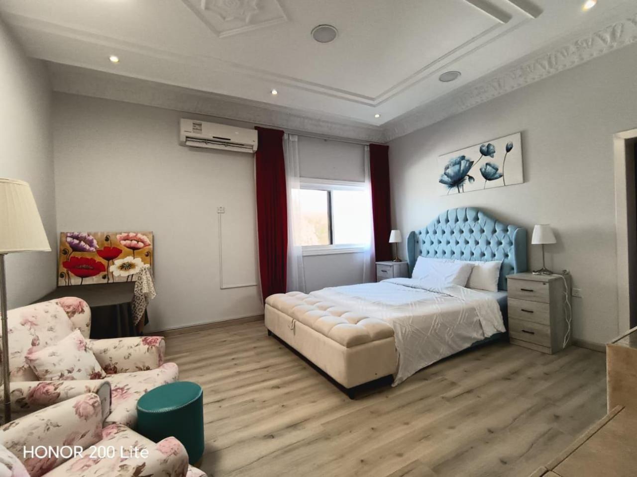 Maison d'hôtes Cozy And Vibrant In Al Wasl #3