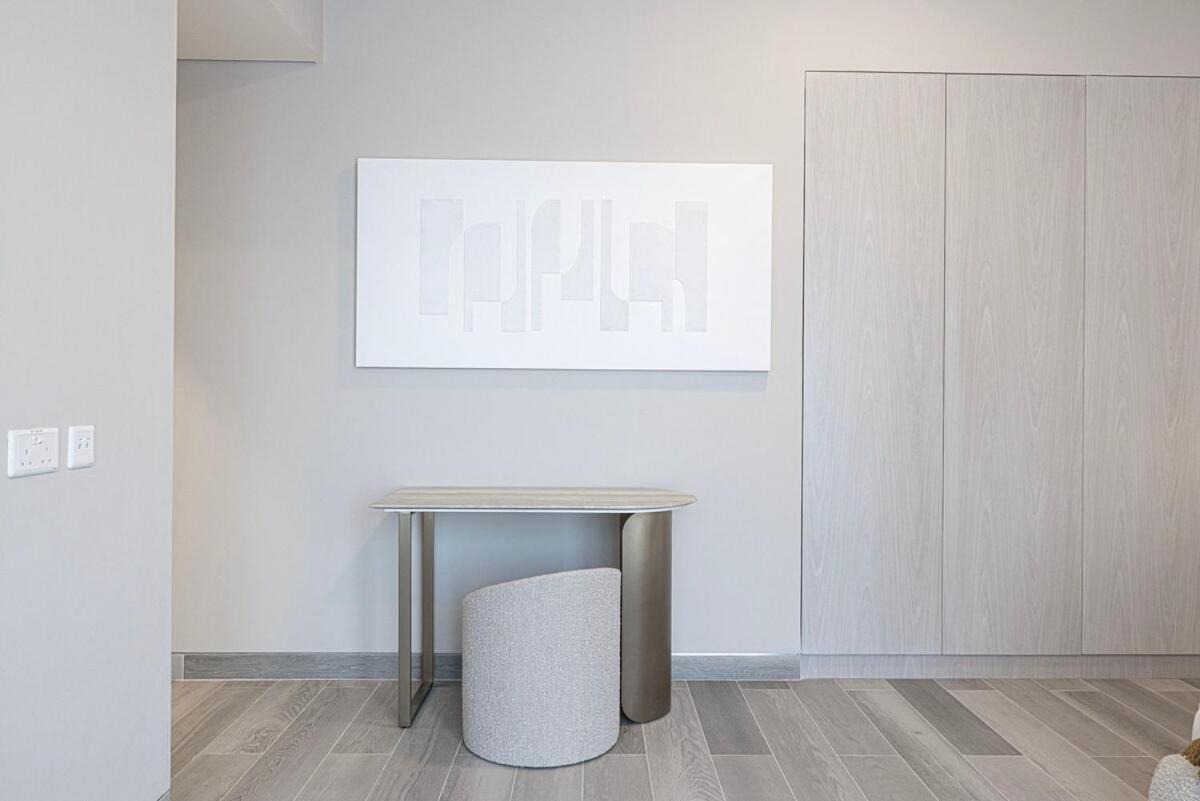 Minimalist Luxe Village Retreat Appartement *
