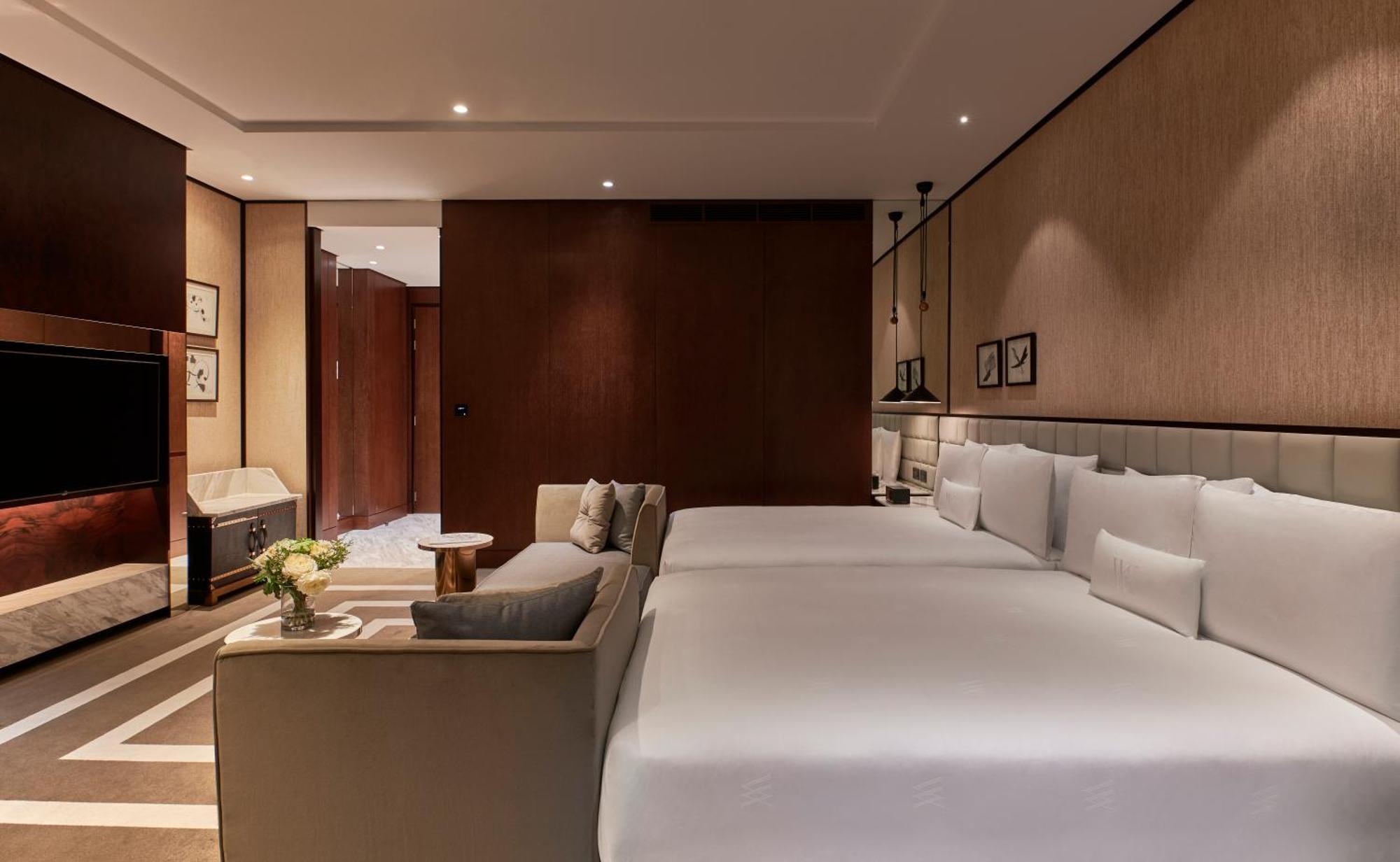 Waldorf Astoria International Financial Centre Hotell 5*
