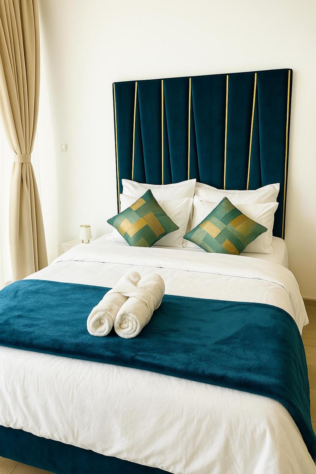 Luxurious & Modern In Jvc *