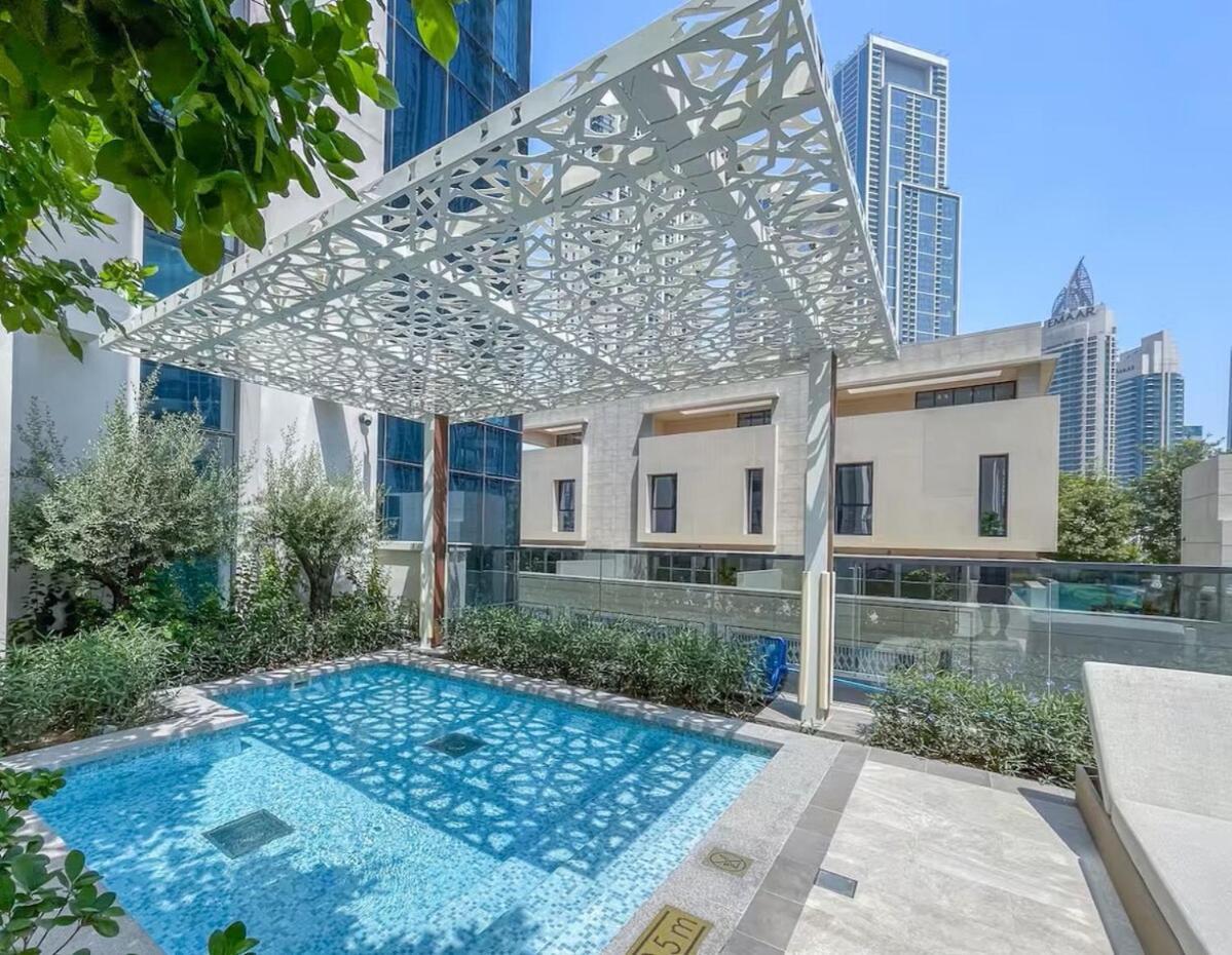 Apartamento Iconic 2br With Burj Khalifa And Fountain Views - Next To Opera And Near Mall Dubái