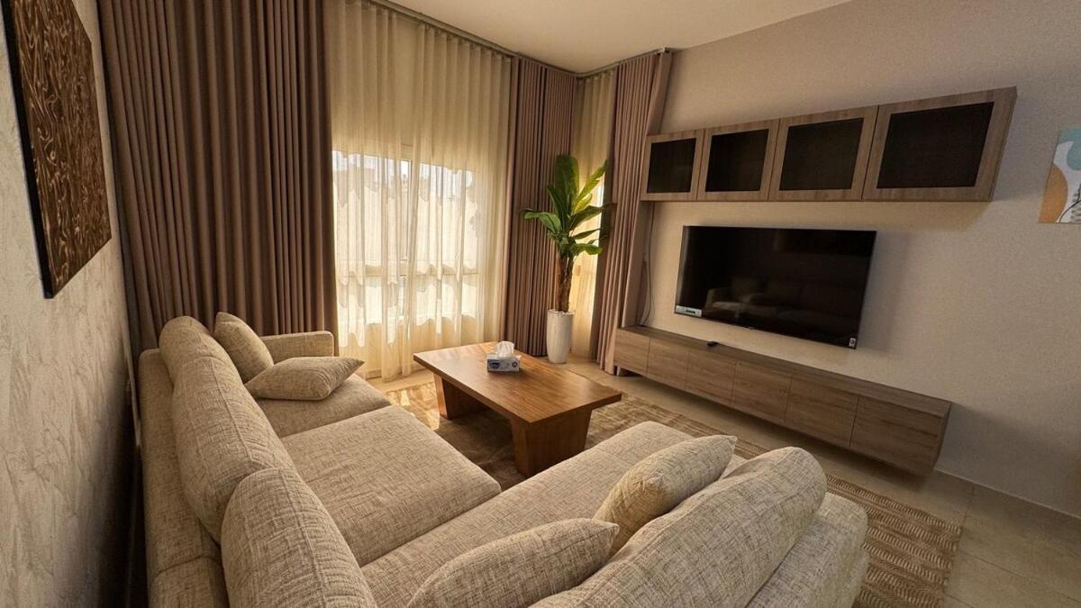 Elegant Family - Playground View In Remraam Apartamento *