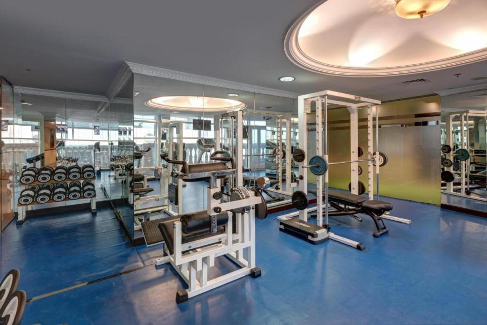 Emirates Grand Aparthotel Hotel *