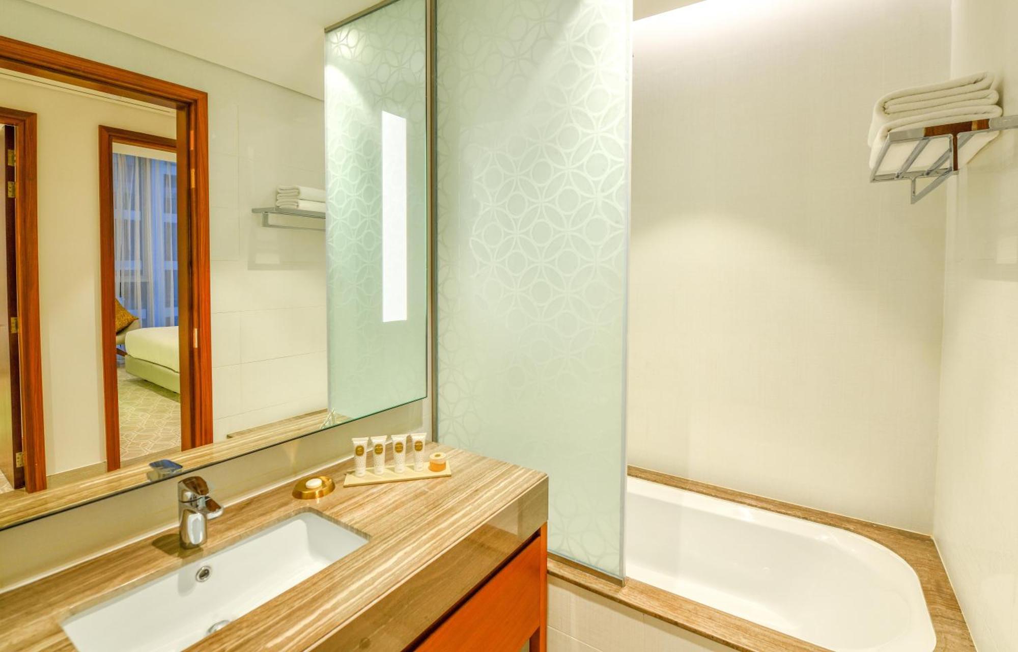 Grand Mercure Hotel 5*