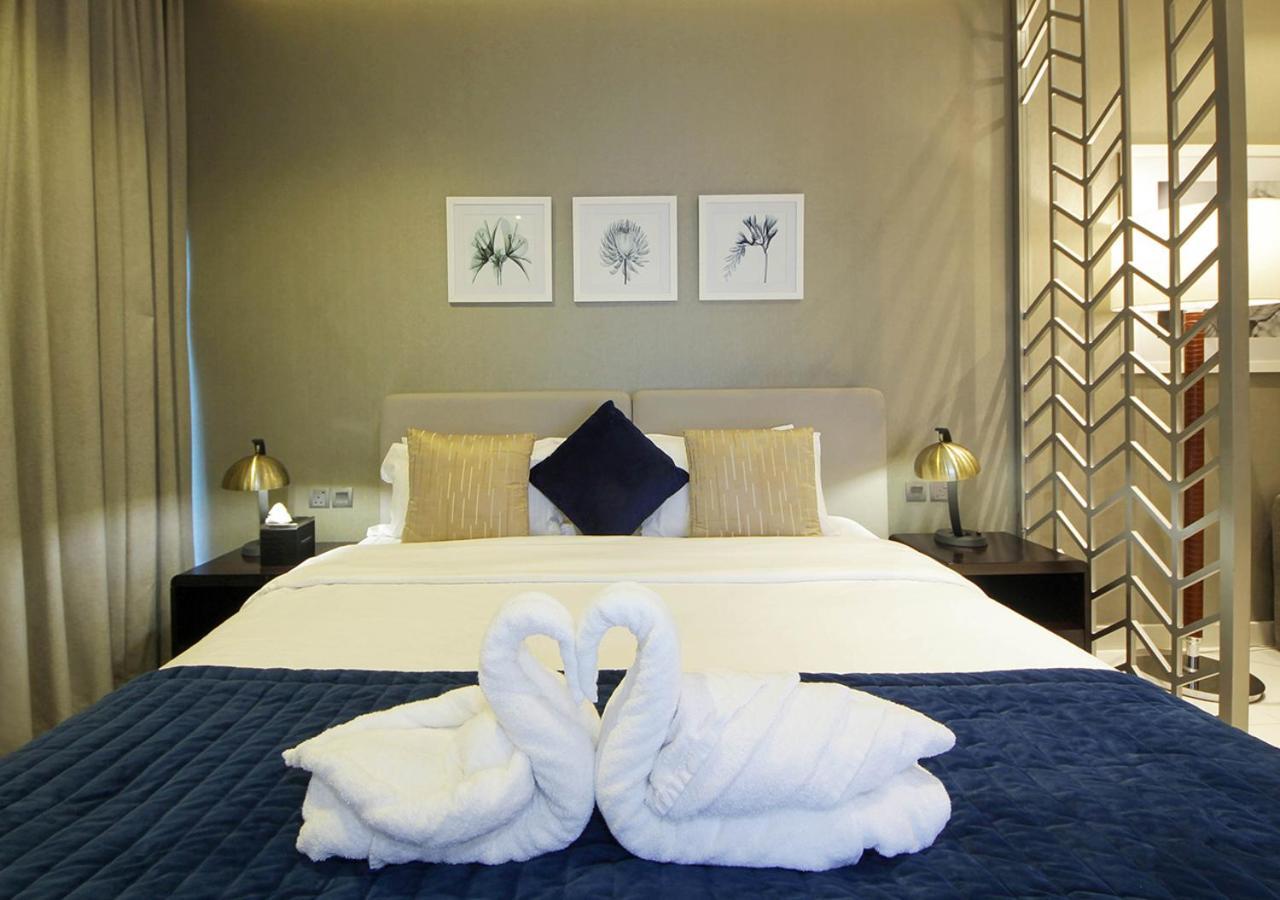 Cozy In Damac Prive Gym & Pool Access Dubaï