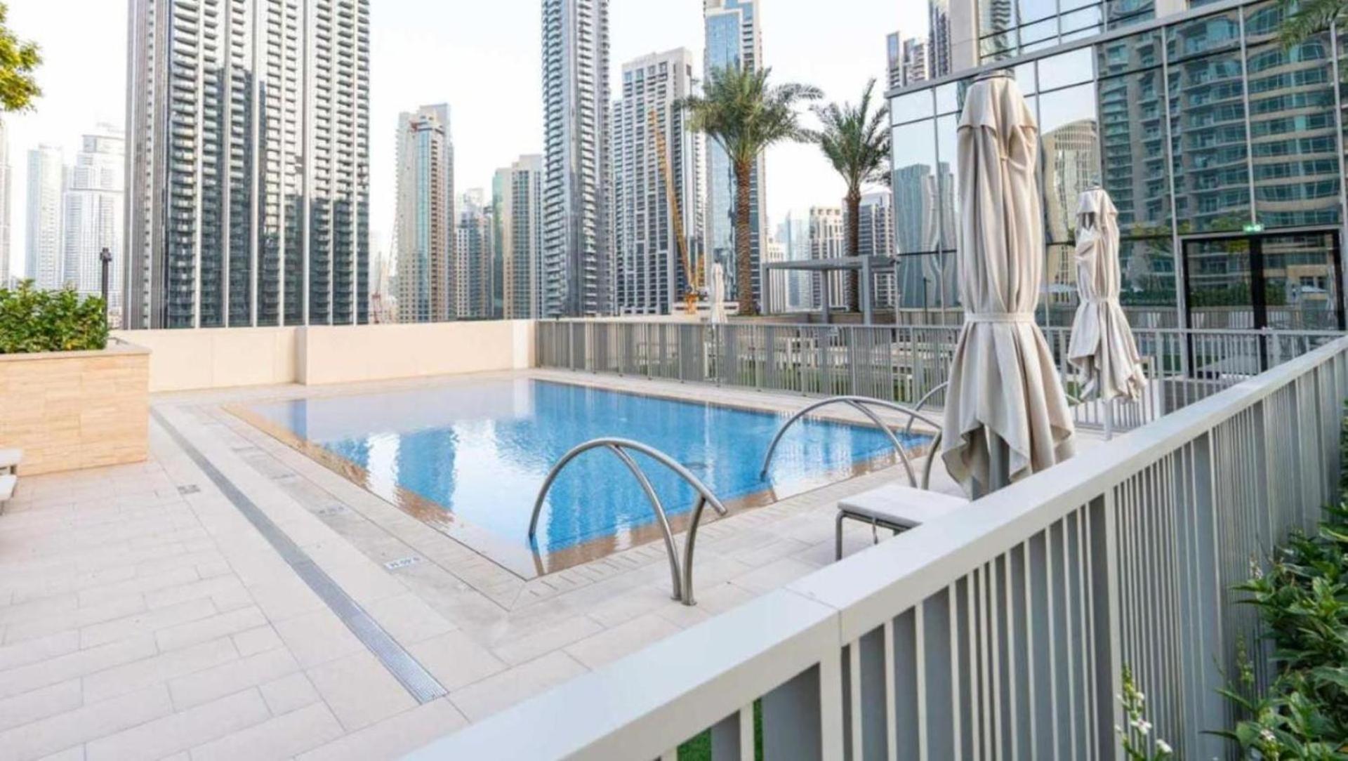 Three Bedroom In Downtown With Burj Khalifa View Apartament *
