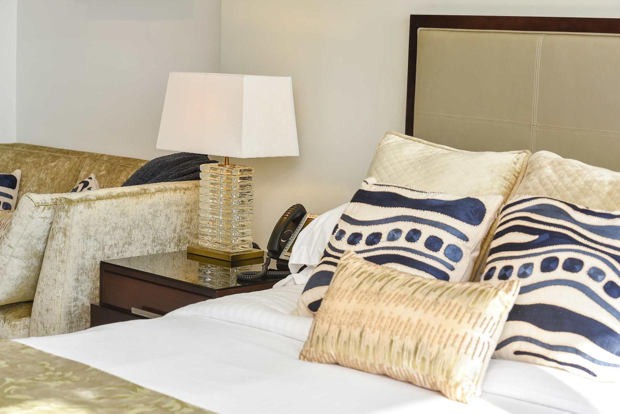 Luxury Living At The Address Marina!