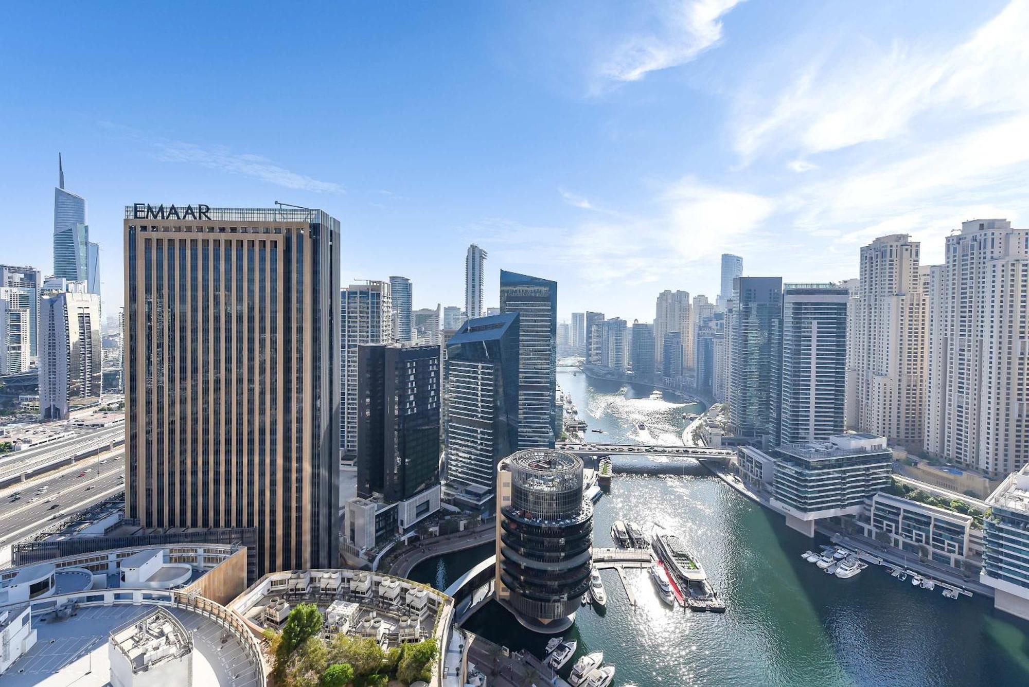 Luxury Living At The Address Marina! Appartement