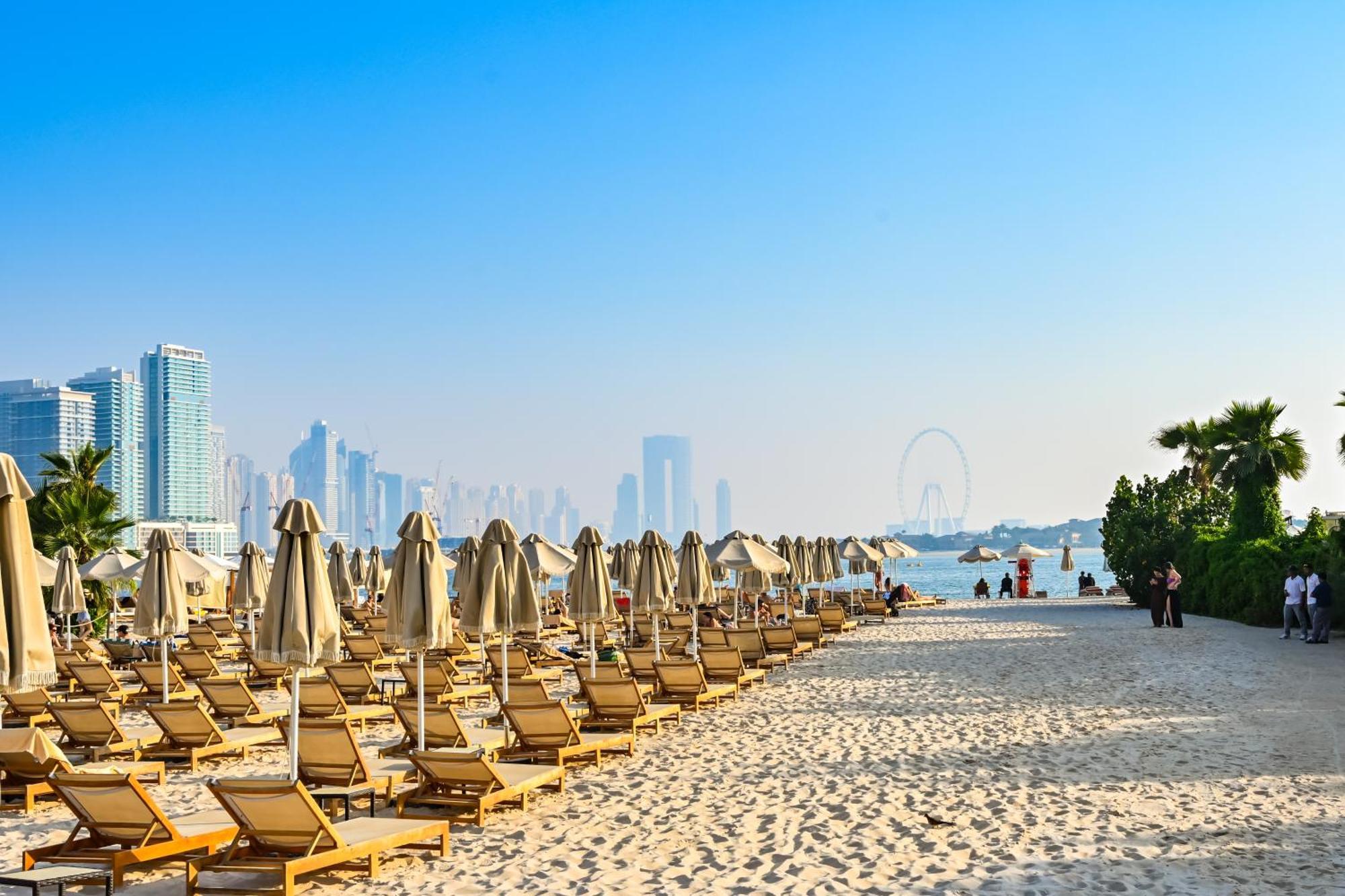 Luxury - Sea View, Access & Infinity Pool - Seven Palm Residences Apartamento Dubái