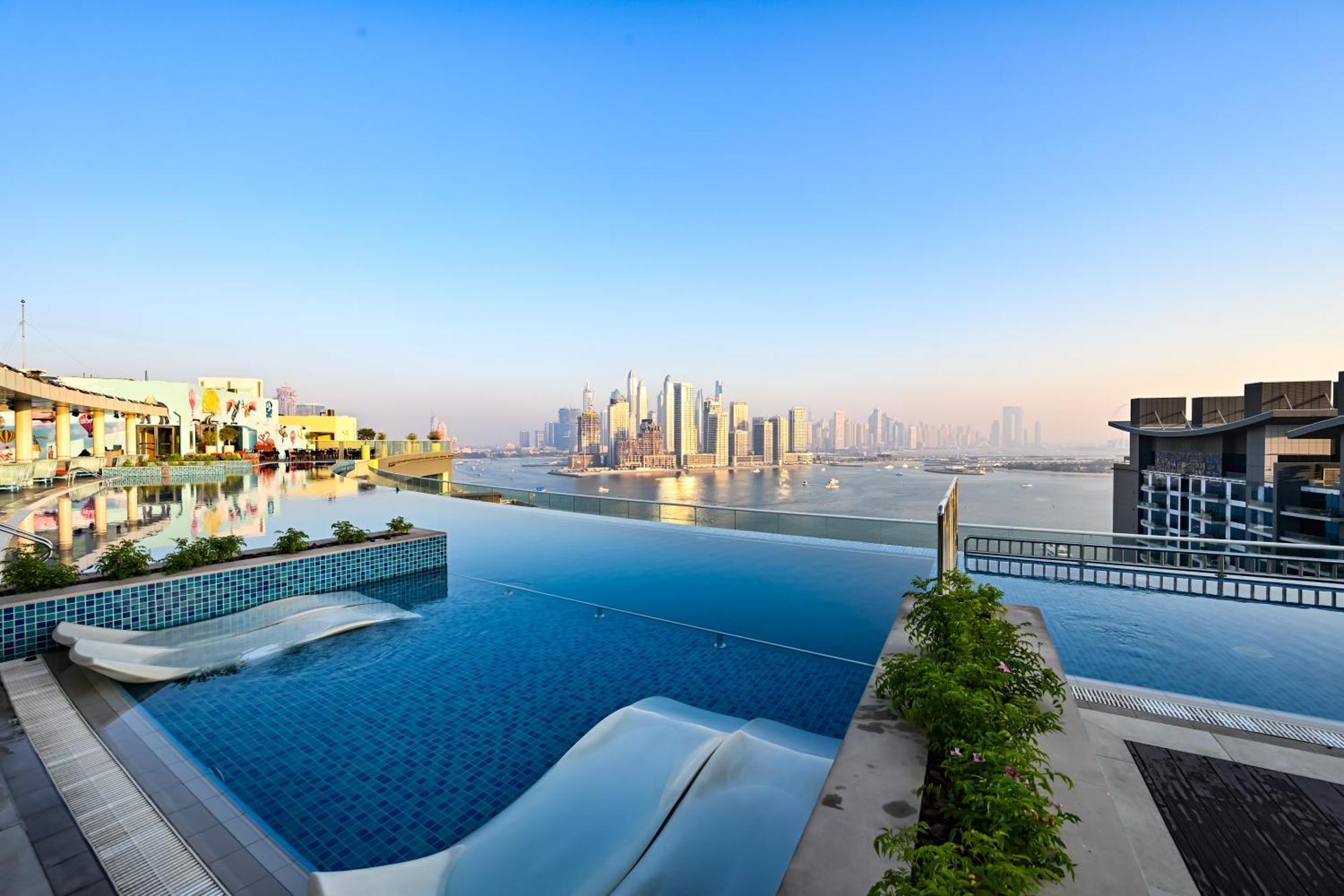 Luxury - Sea View, Access & Infinity Pool - Seven Palm Residences * Dubái