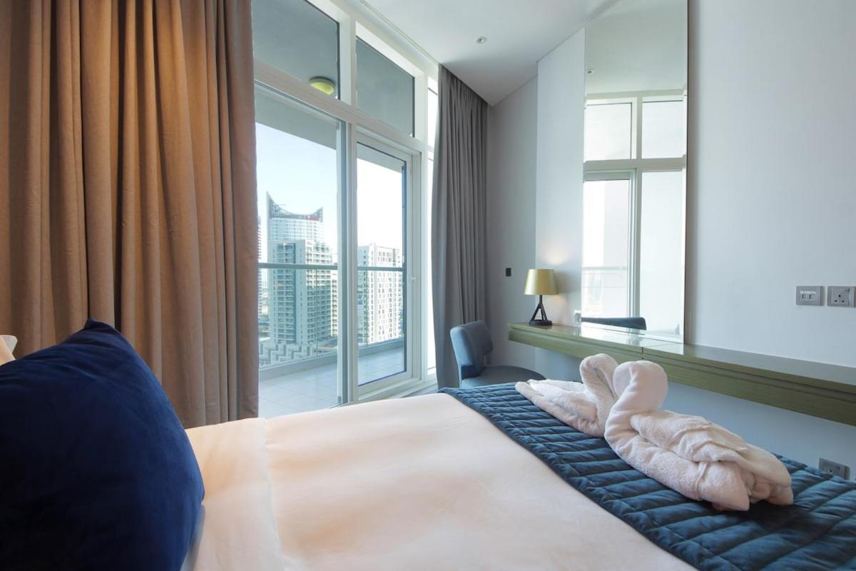 Exclusive 2br Damac Prive With Balcony & Canal View Appartement *
