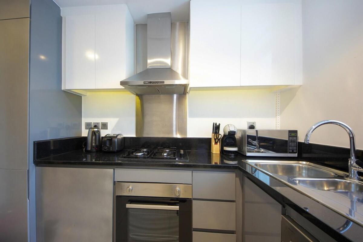 Exclusive 2br Damac Prive With Balcony & Canal View Dubaï