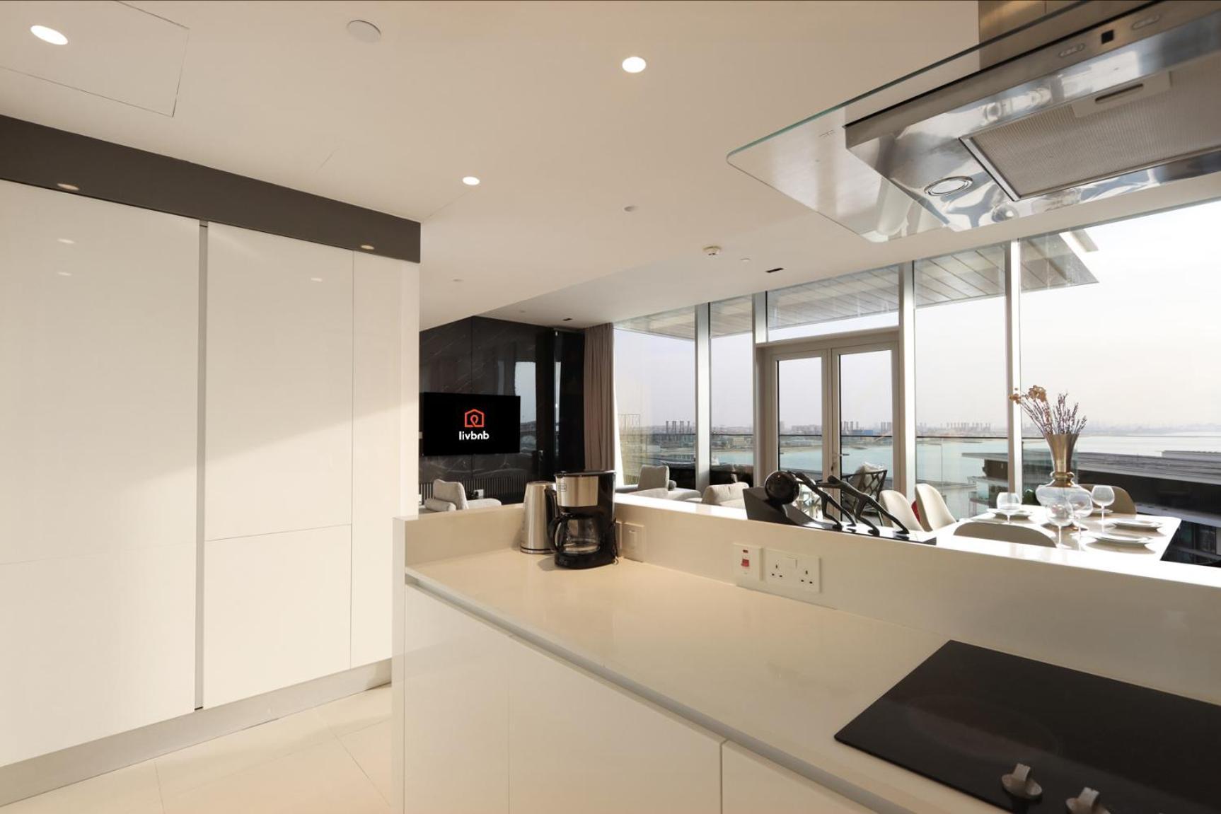Livbnb-luxurious Bluewaters 2b With Sea Views Apartemen *