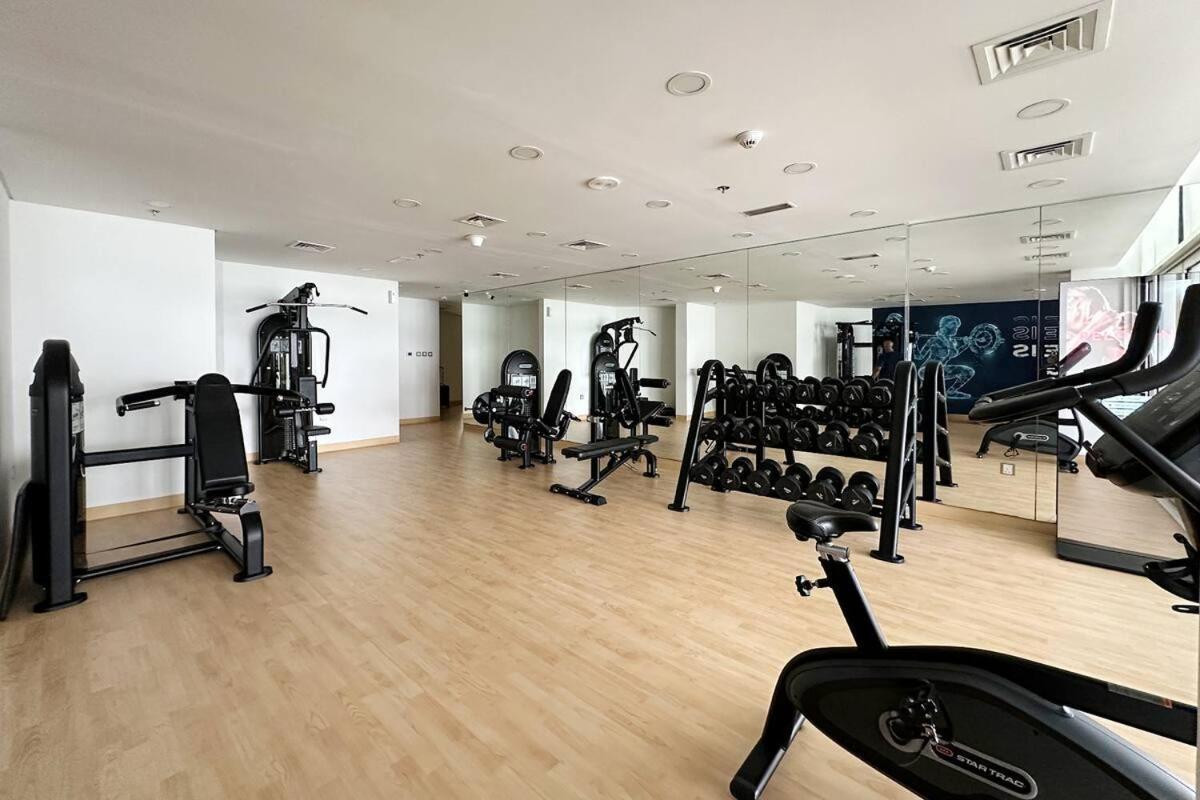 Cozy With Access In Palm Jumeirah Appartement Dubaï