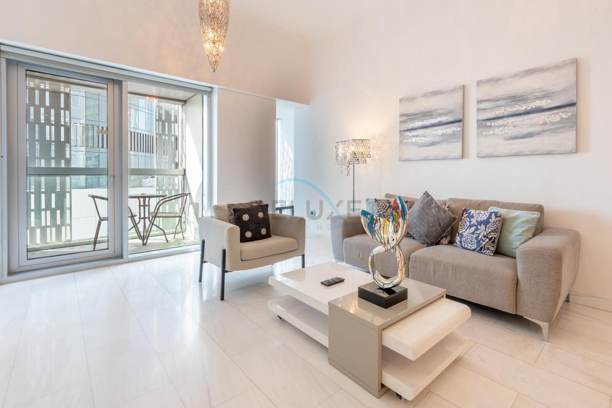 Sea Views 1br In The Heart Of Marina By Deluxe Homes