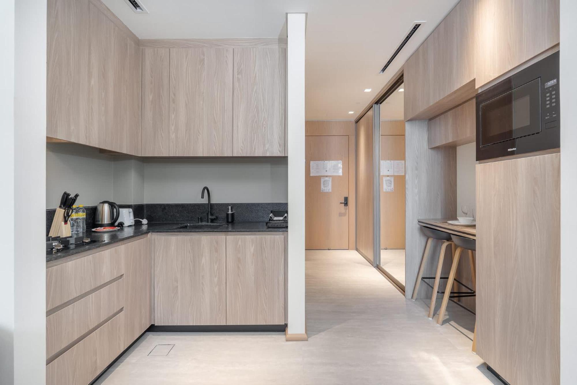 A Premium And Modern In The Autograph Jvc Apartment
