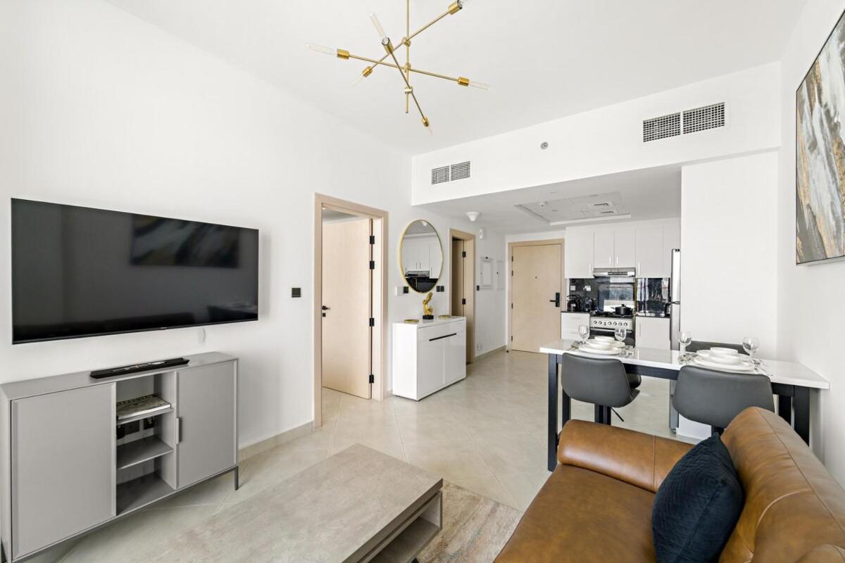 1br With Pool, Gym, Wifi, And Full Kitchen Access Apartment