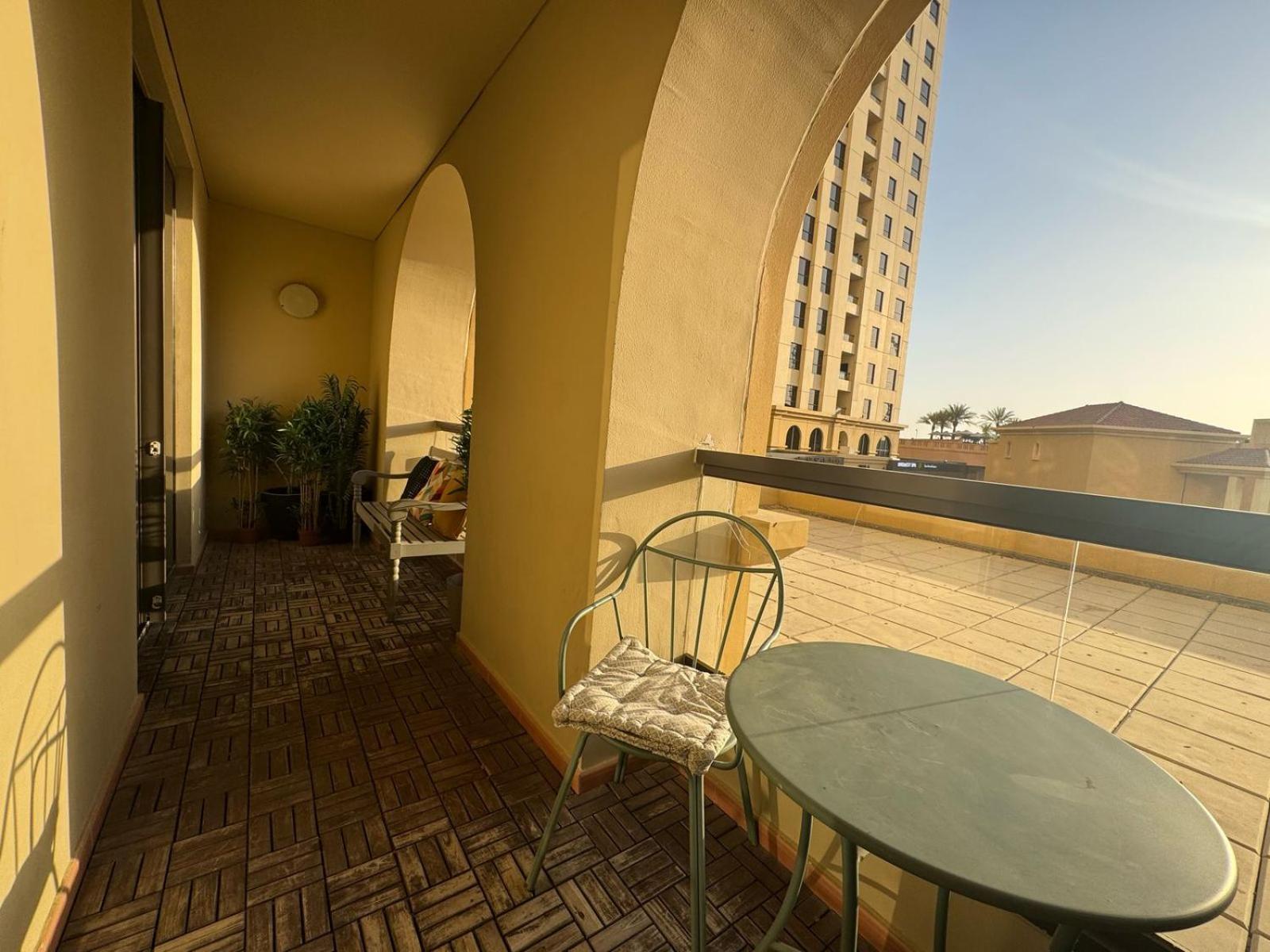 Appartement 5-bed, Beachfront Very Spacious Entire In Jbr Dubai