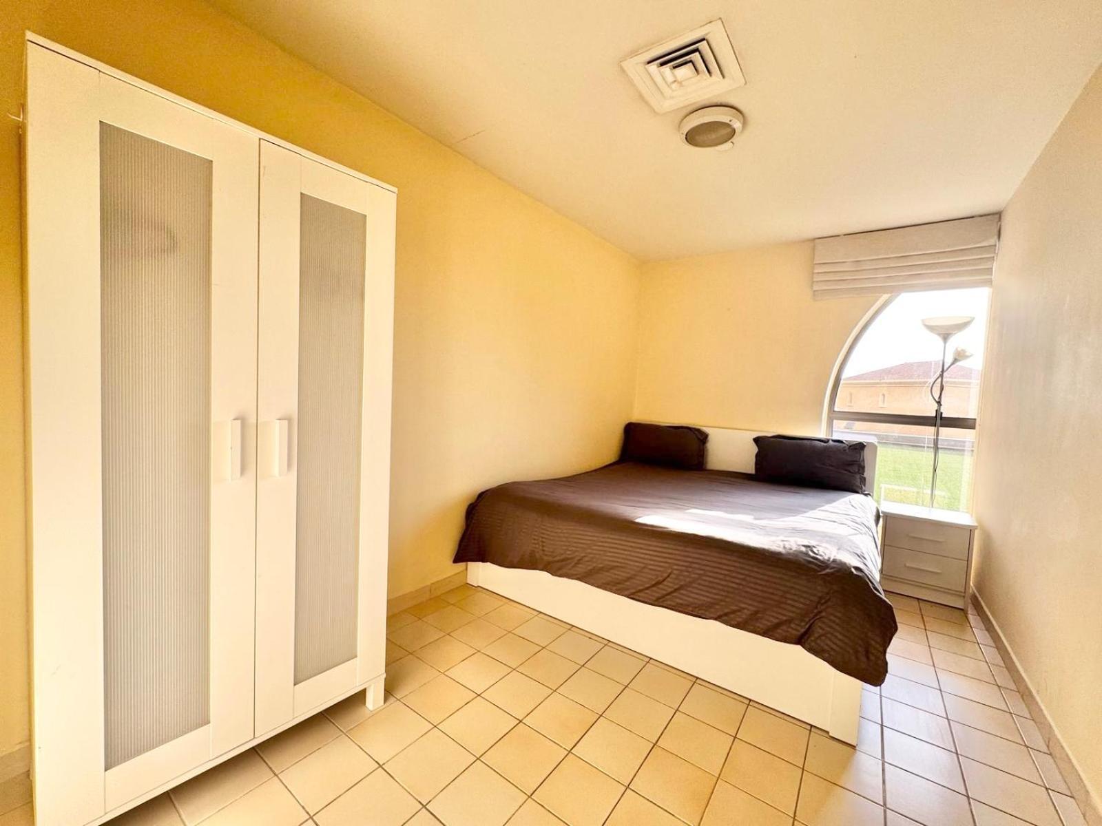 Appartement 5-bed, Beachfront Very Spacious Entire In Jbr