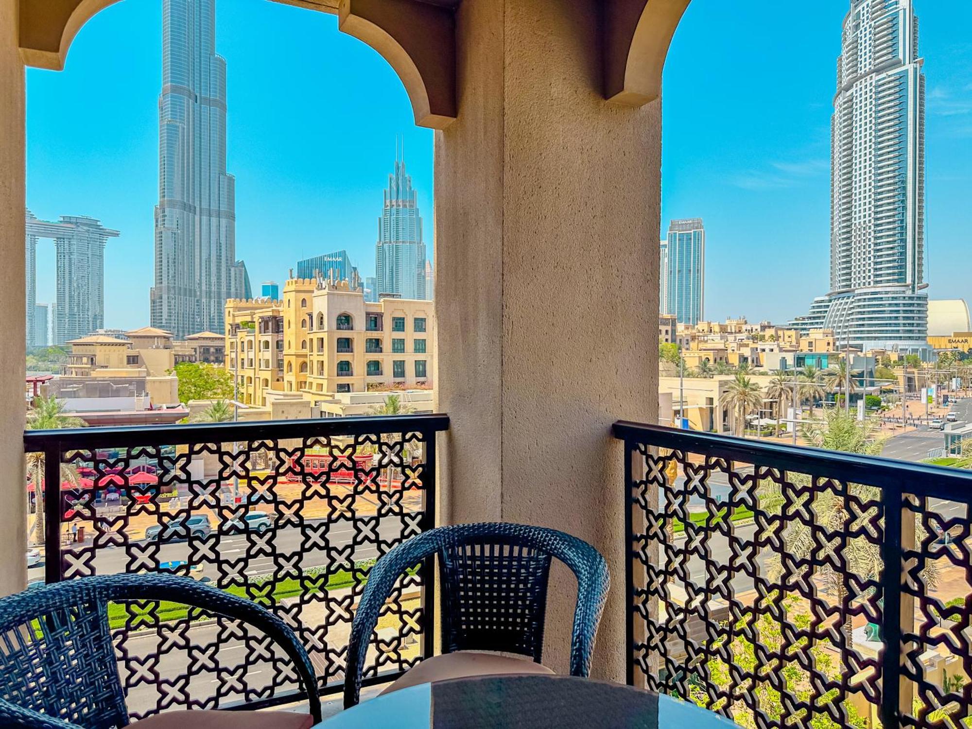 Royal Living Burj Views In Iconic Old Town By Sbh Apartamento Dubai