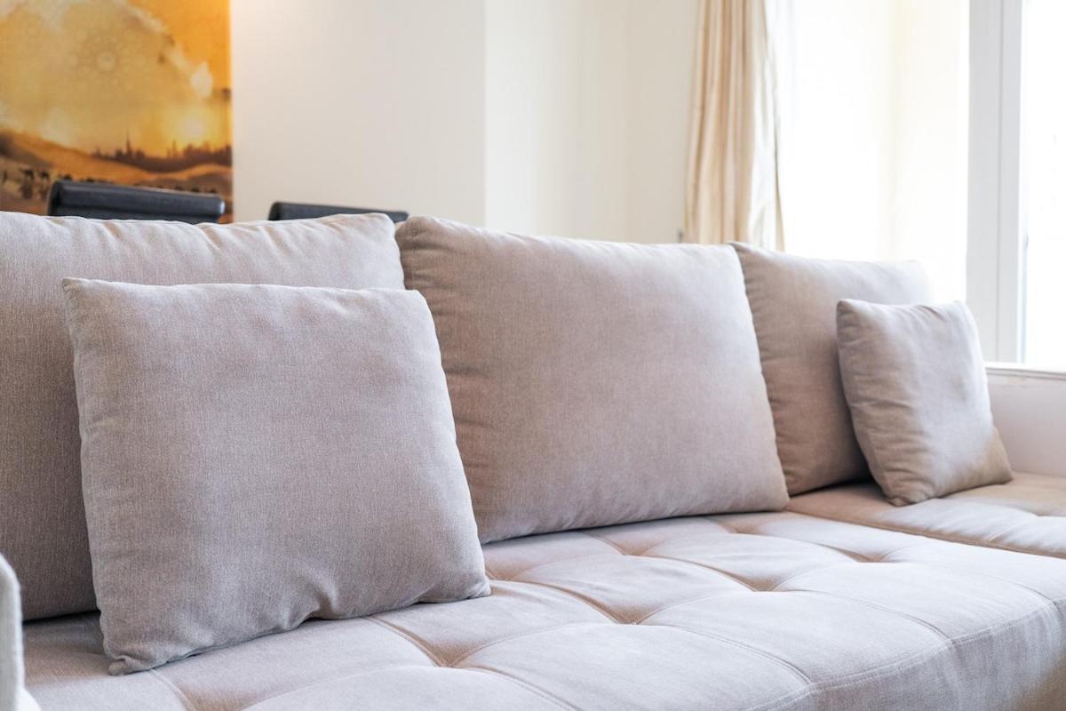 Superb 3br Near In Palm Jumeirah Dubai