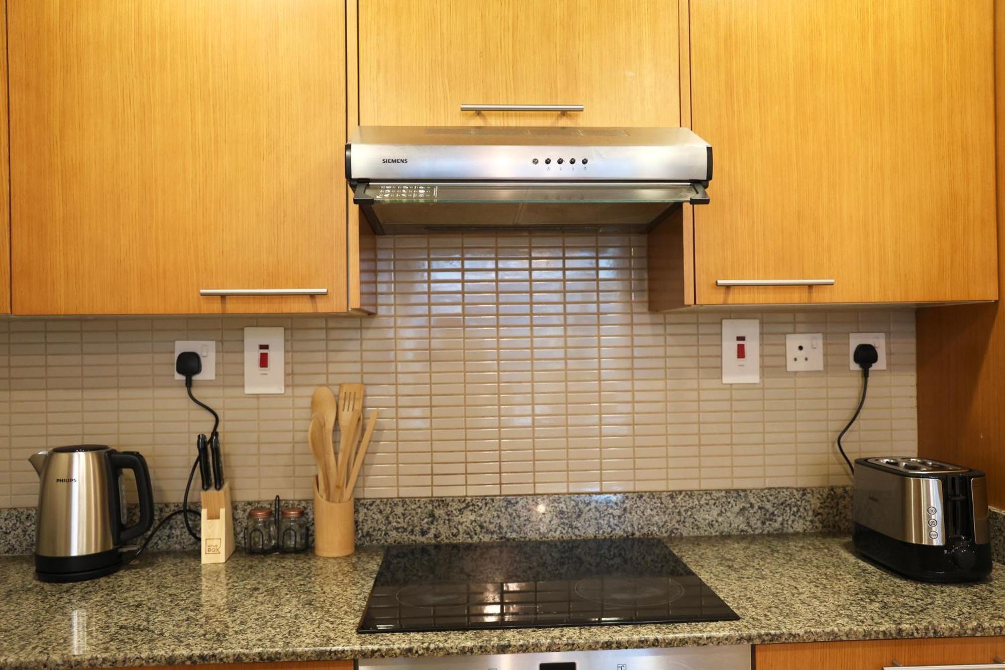 Nivis Find- Luxury & Spacious 1 Bhk 10 Mins Away From Dubai Mall * Dubai