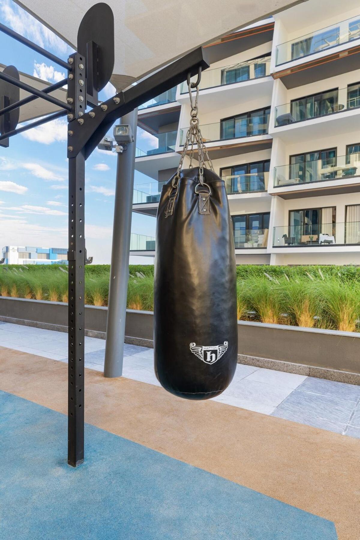 Waves Homes - Serenity, Luxury Living At 15 Northside Tower 2 Appartement *