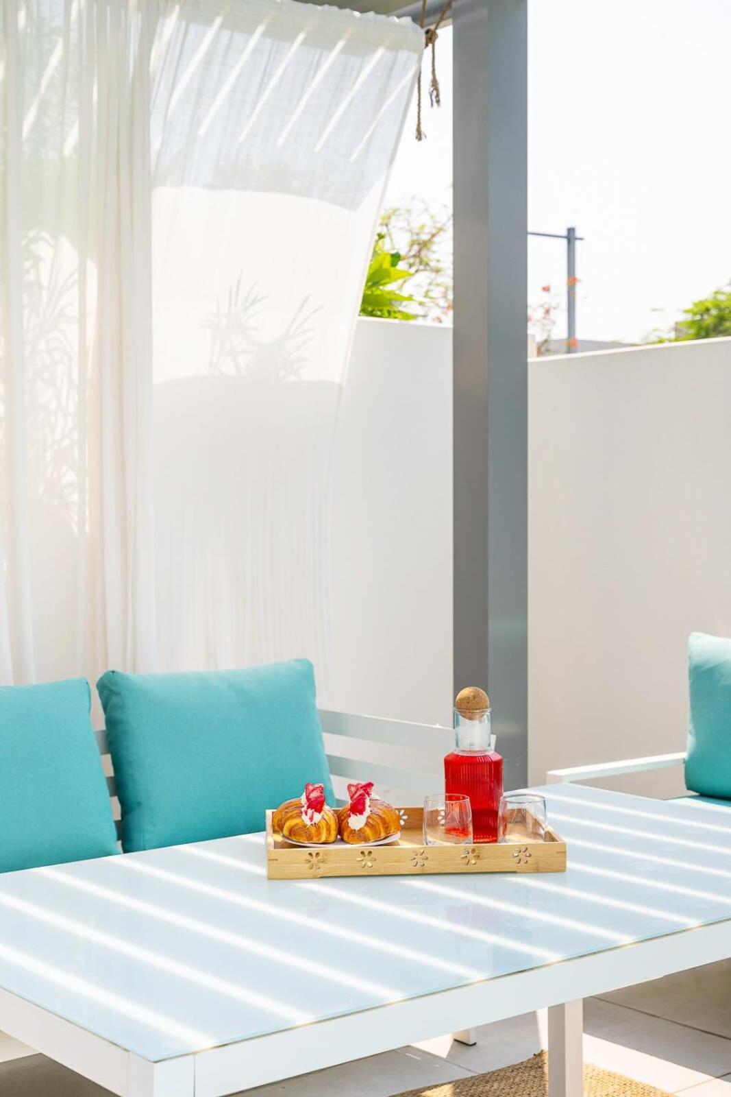 Villa Airstay - Private Pool - 3br With Study - Hills - Monthly Offer Available