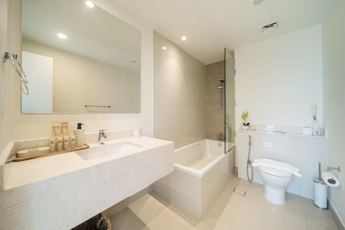 Airstay - Private Pool - 3br With Study - Hills - Monthly Offer Available * Dubaï