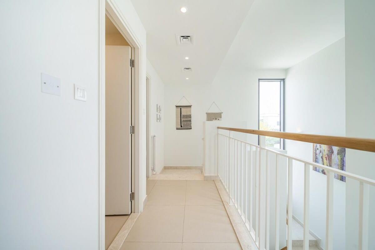 Villa Airstay - Private Pool - 3br With Study - Hills - Monthly Offer Available *