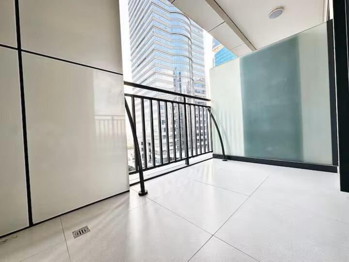 Canal Luxe Burj 1br Sleeps 4 With Pool And Gym Apartament