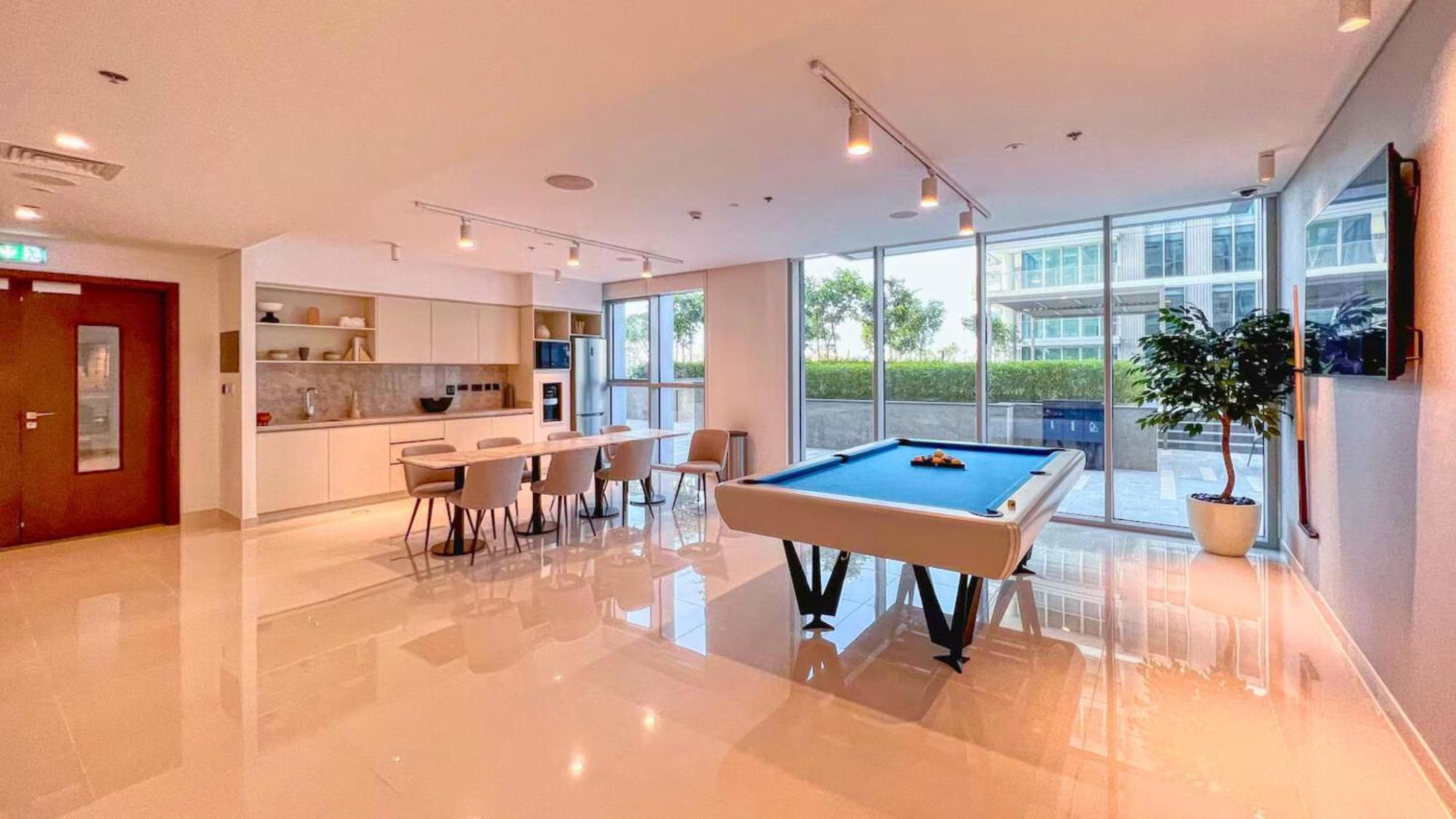 Premium Beachfront 1br In Isle - Private Access *