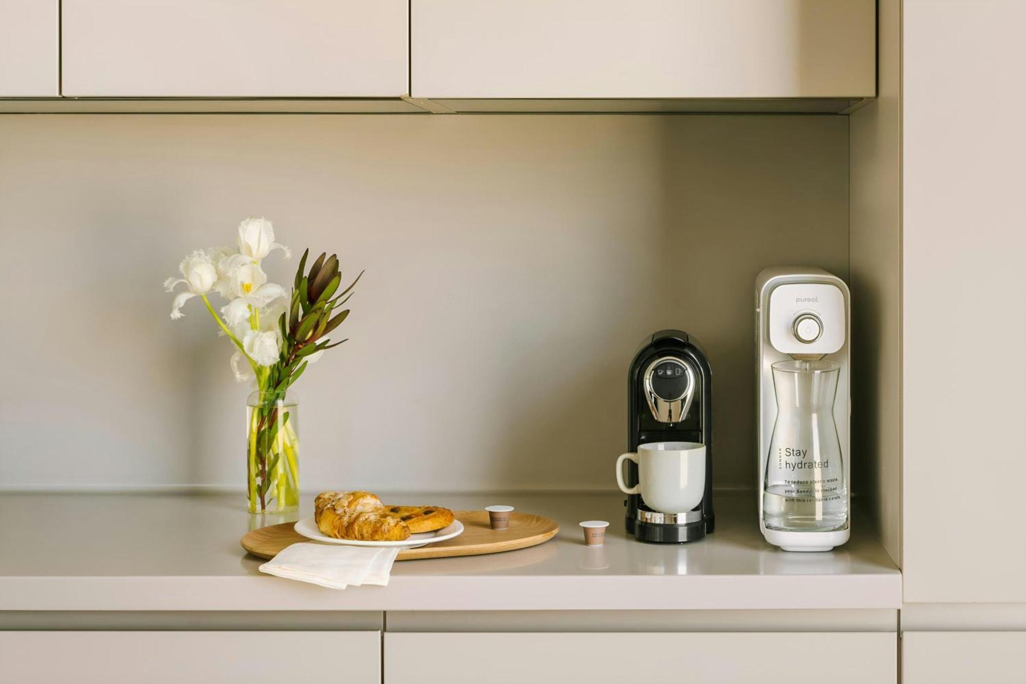 Sonder By Marriott Bonvoy Jbr The Walk Apartments 2* Dubai