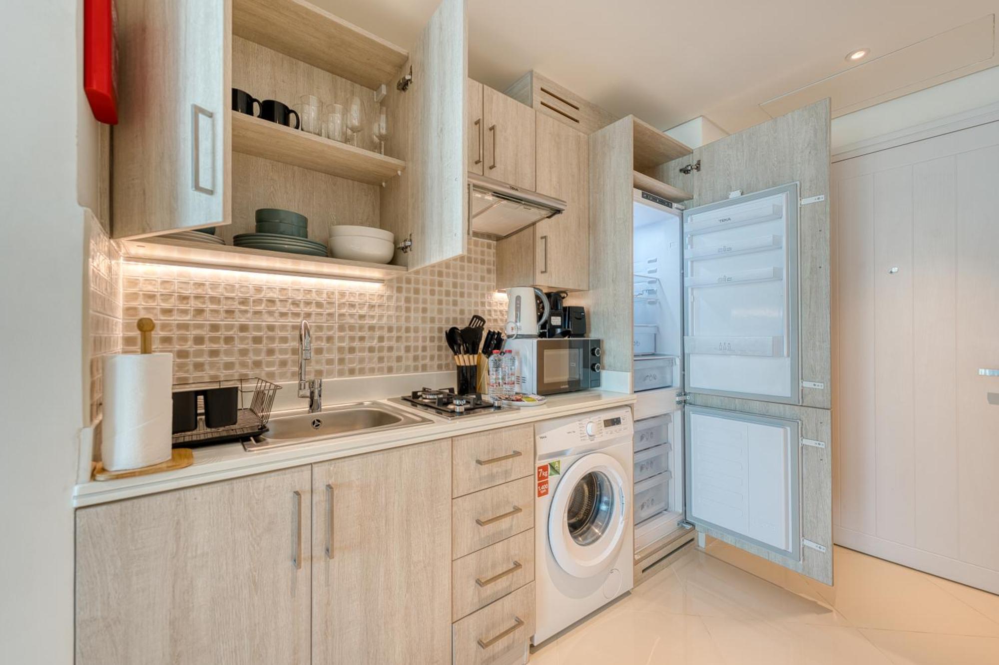 Beachfront Right By Nakheel Mall Appartement