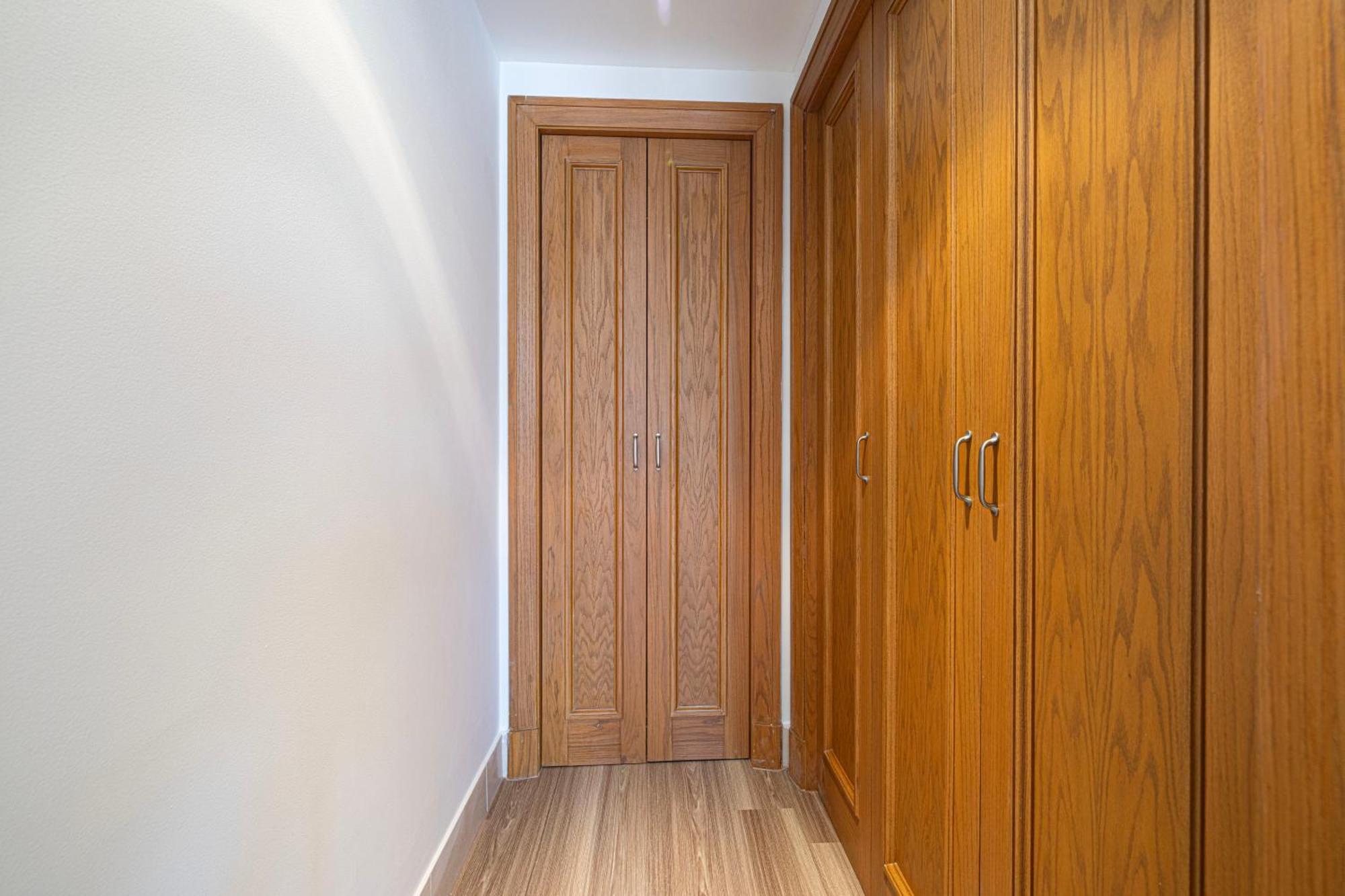 Luxury 2br In Downtown Burj Khalifa View Walk To Mall By Aya Boutique *