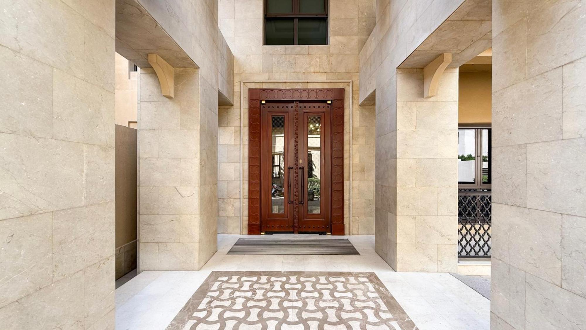 Apartment Luxury 2br In Downtown Burj Khalifa View Walk To Mall By Aya Boutique *
