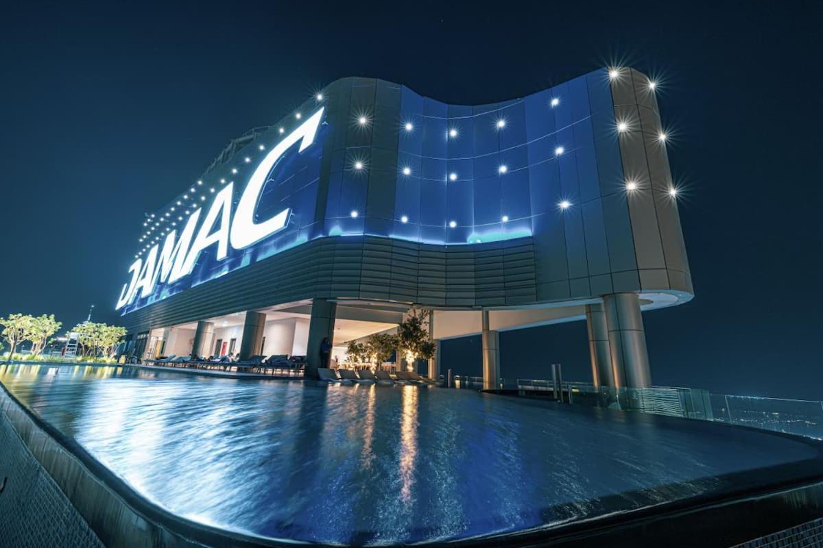 Appartement Sky-high Infinity Pool With Burj Khalifa Views