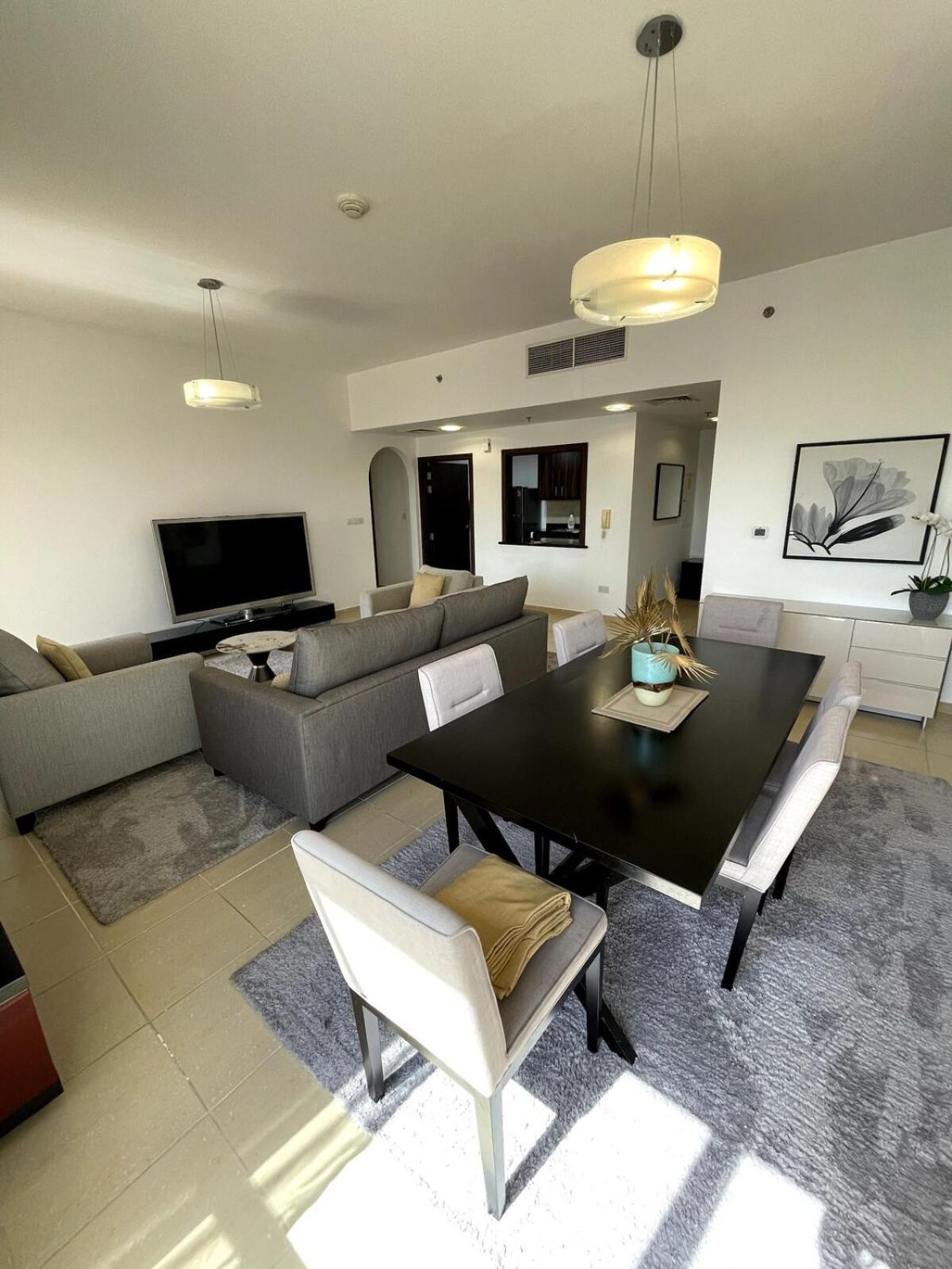 Apartment Beachside 2br Marina Views Dubai