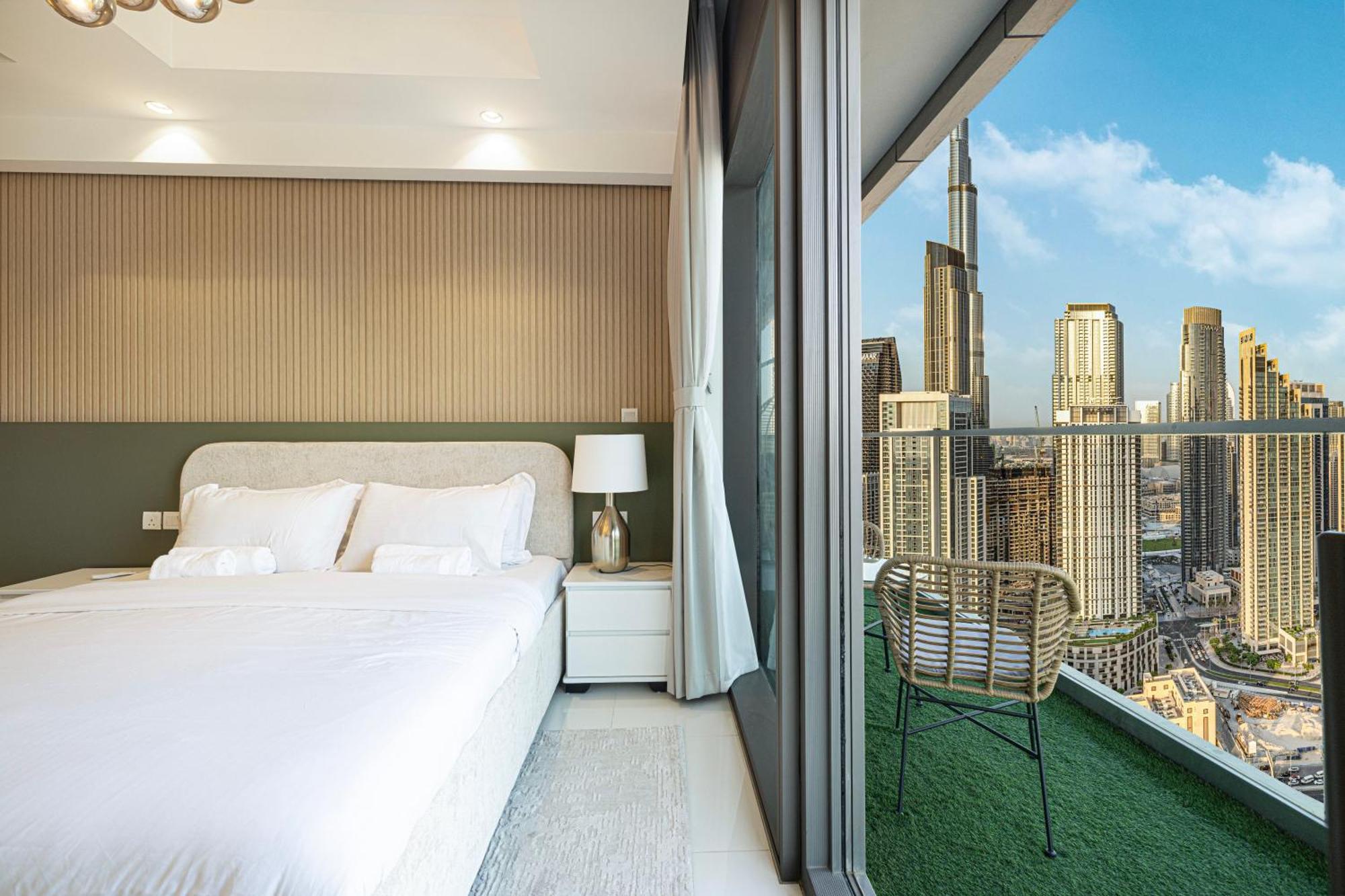 Apartamento Luxe 2br With Burj Khalifa View & Infinity Pool Dubai