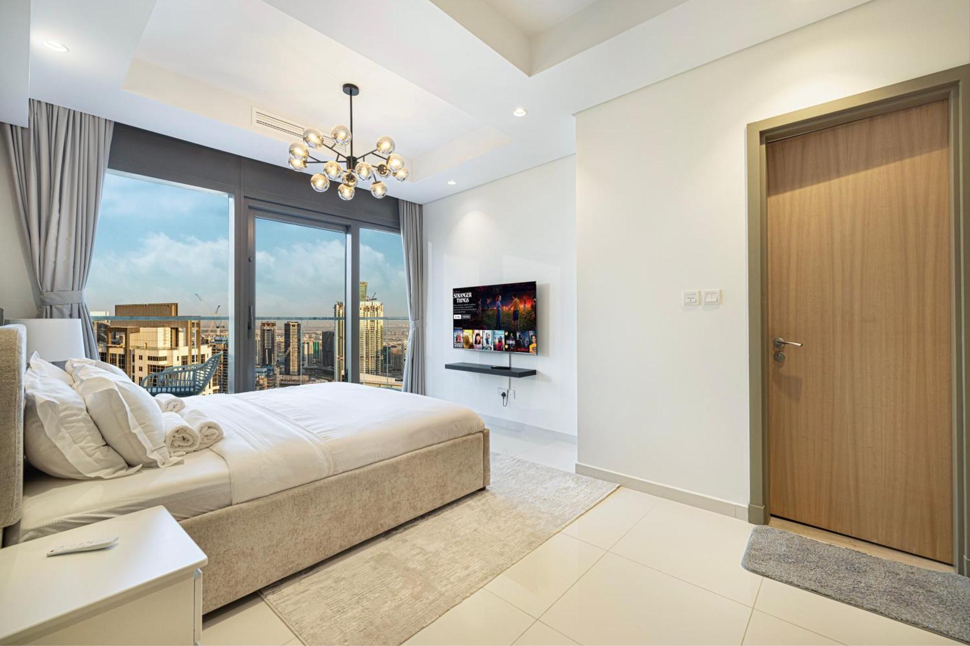 Luxe 2br With Burj Khalifa View & Infinity Pool Apartamento Dubai