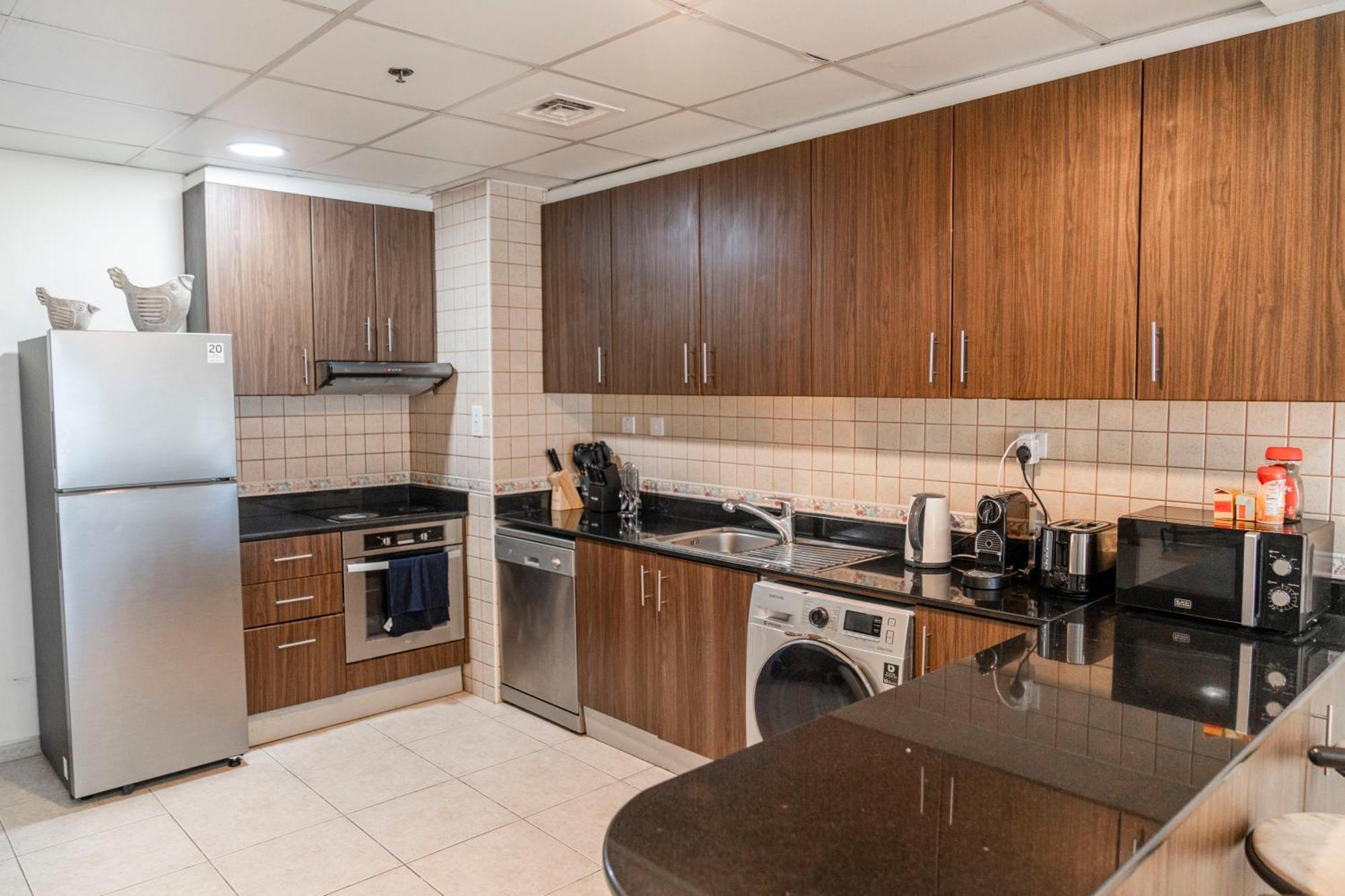 Stunning 1 Bedroom In Marina