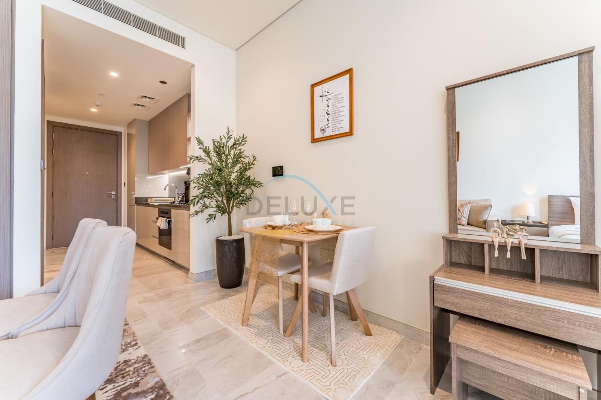 Luxury Steps From Canal And Minutes To Burj Khalifa, Peninsula Five *