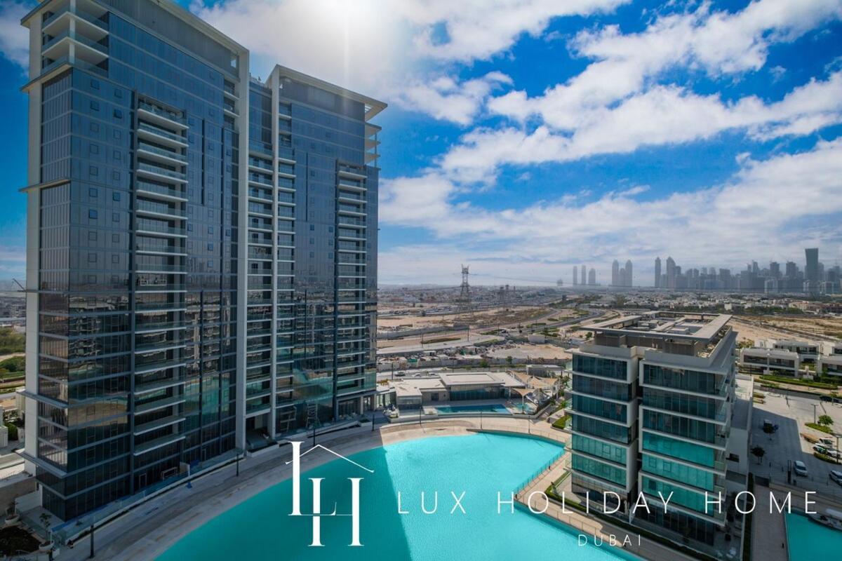 Lux The Burj Khalifa Lagoon View 3 *