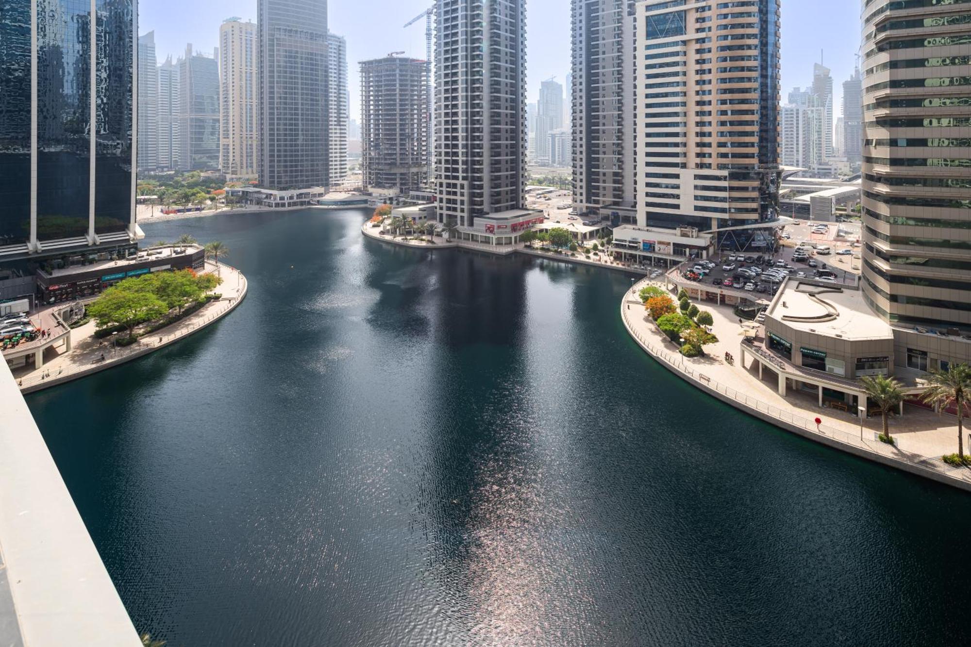 Lejlighed Upscale In Goldcrest Views Dubai
