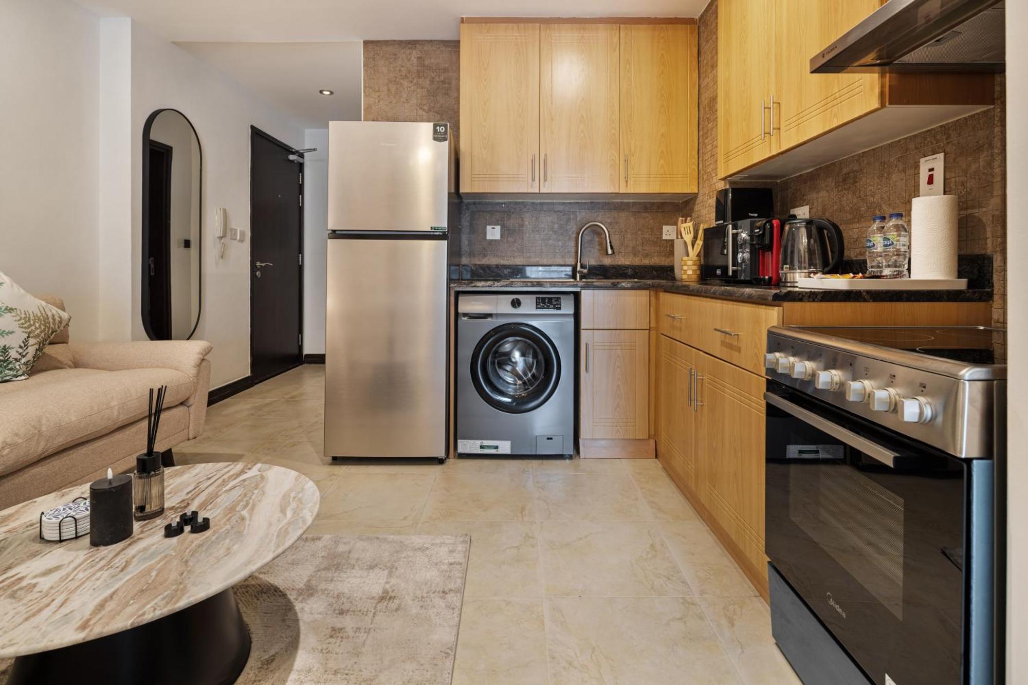 Upscale In Goldcrest Views * Dubai