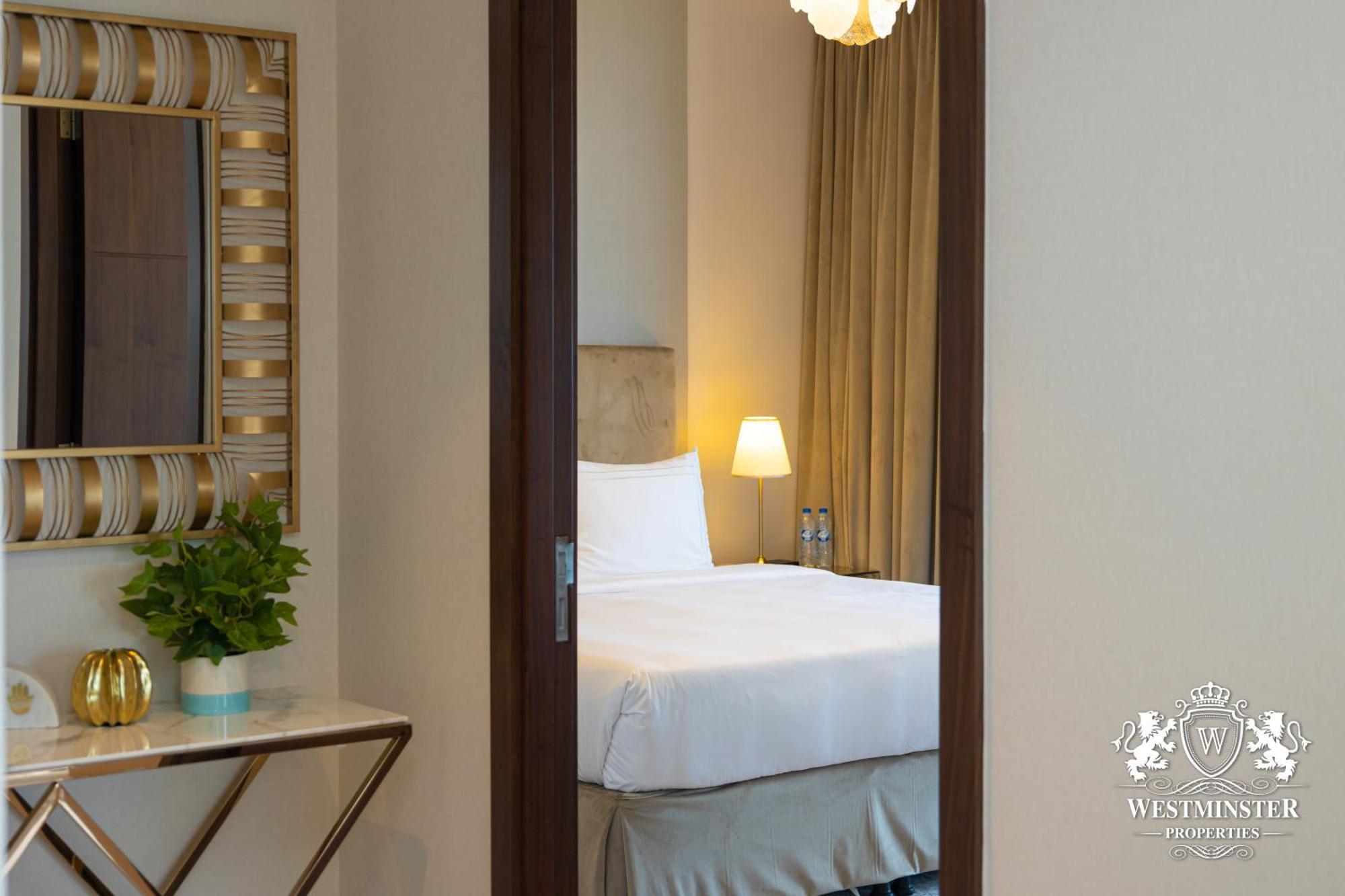 Westminster Boulevard Point Apartment Dubai