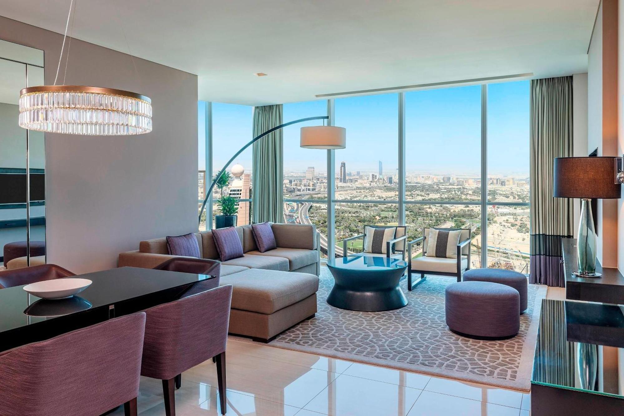 Hotel Sheraton Grand Hotel, 5*