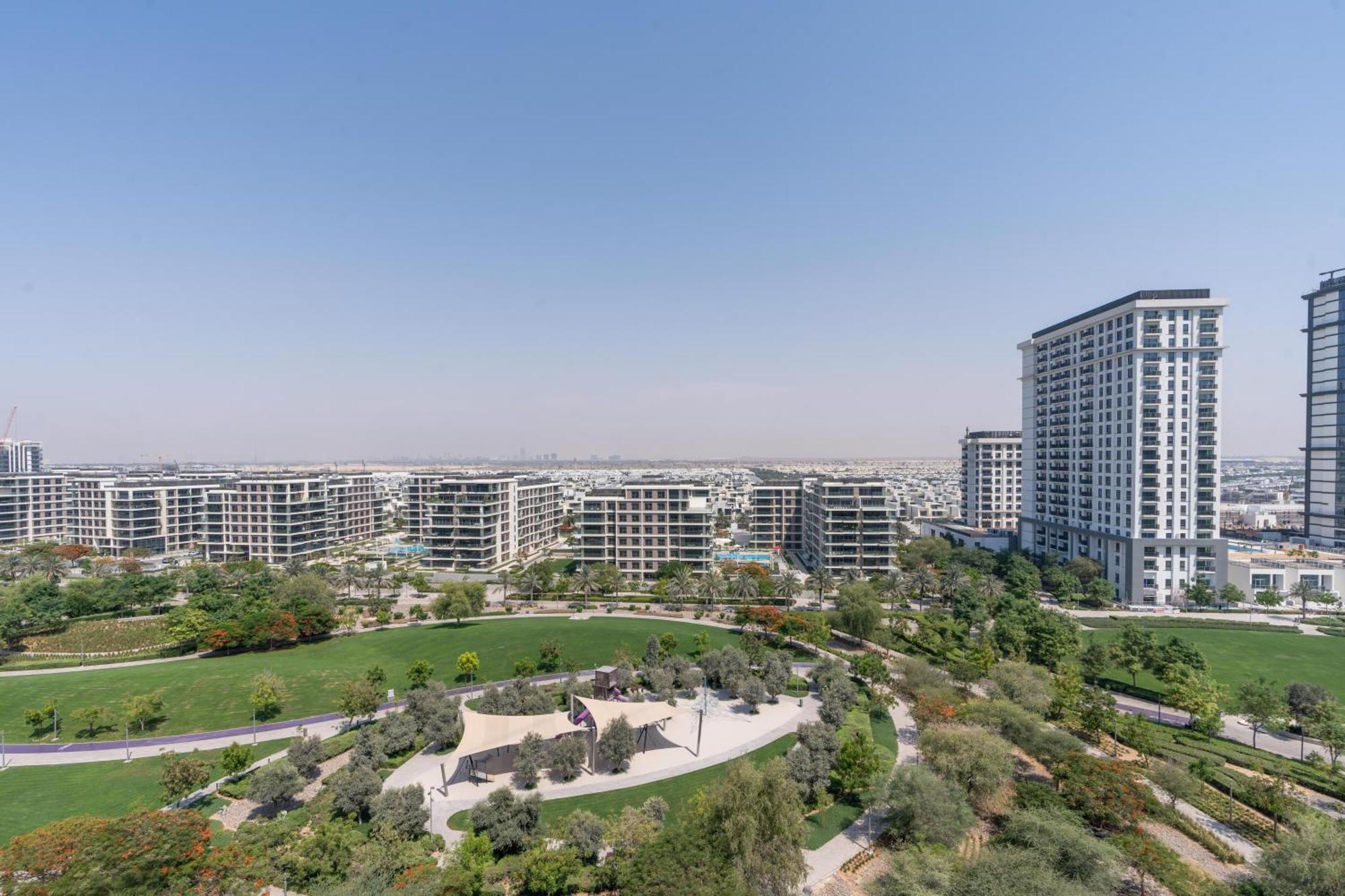 Appartement Modern Three Bedroom Private Study Dubaï